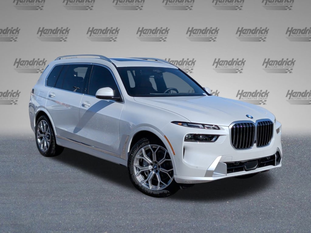 New 2026 BMW X7 xDrive40i SUV
