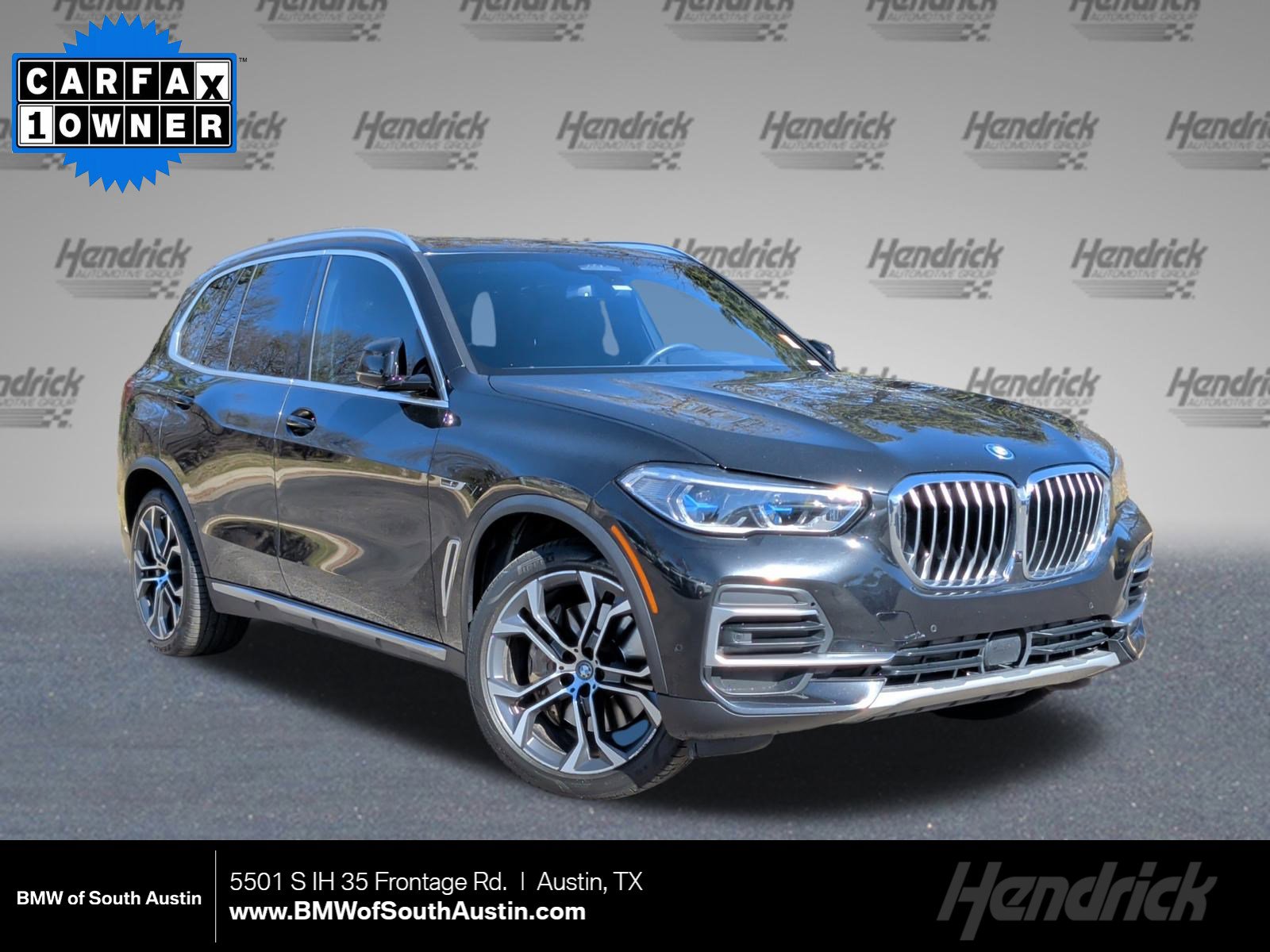 2023 BMW X5 45e's photo