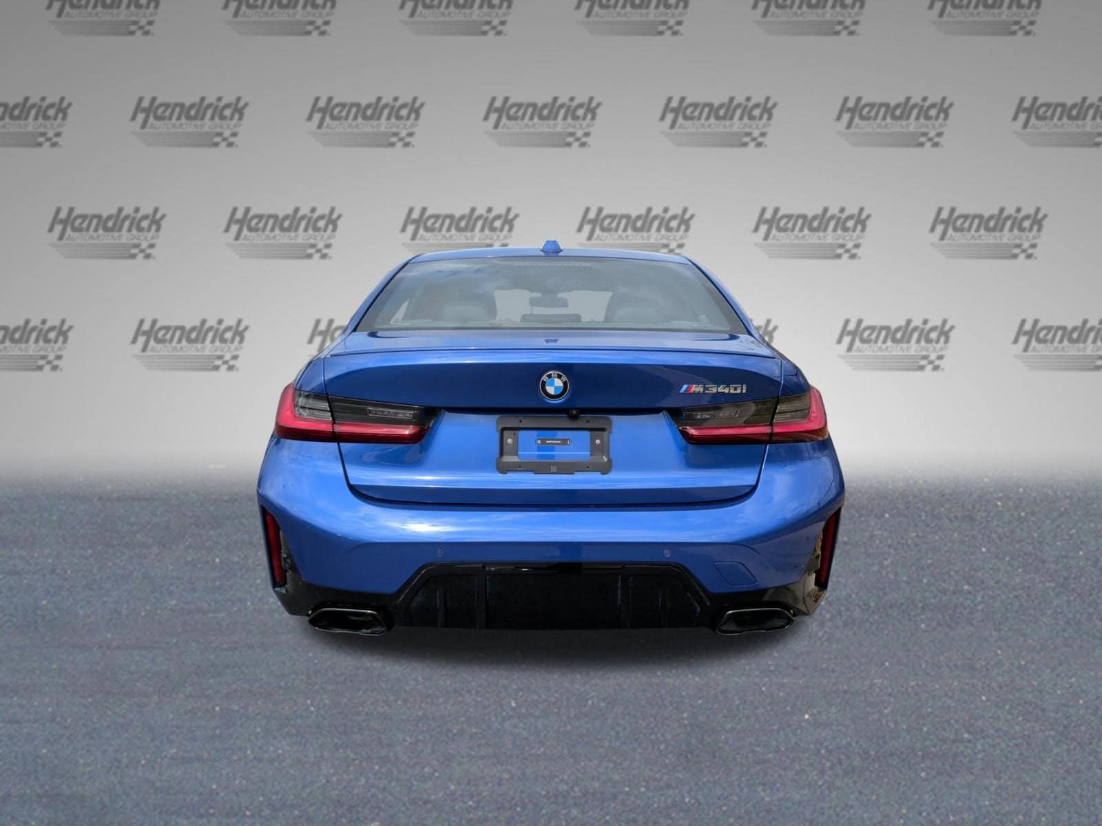 2025 BMW M340i M340i photo 3