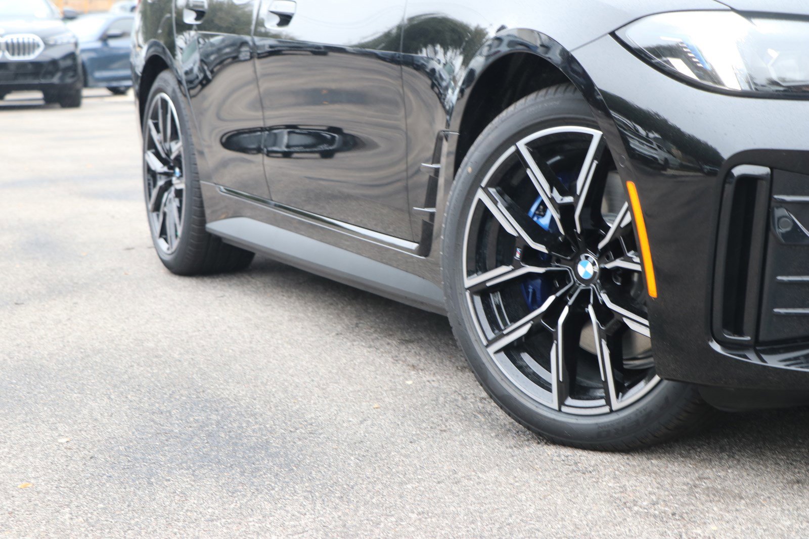 2025 Bmw i4 eDrive40 photo 2