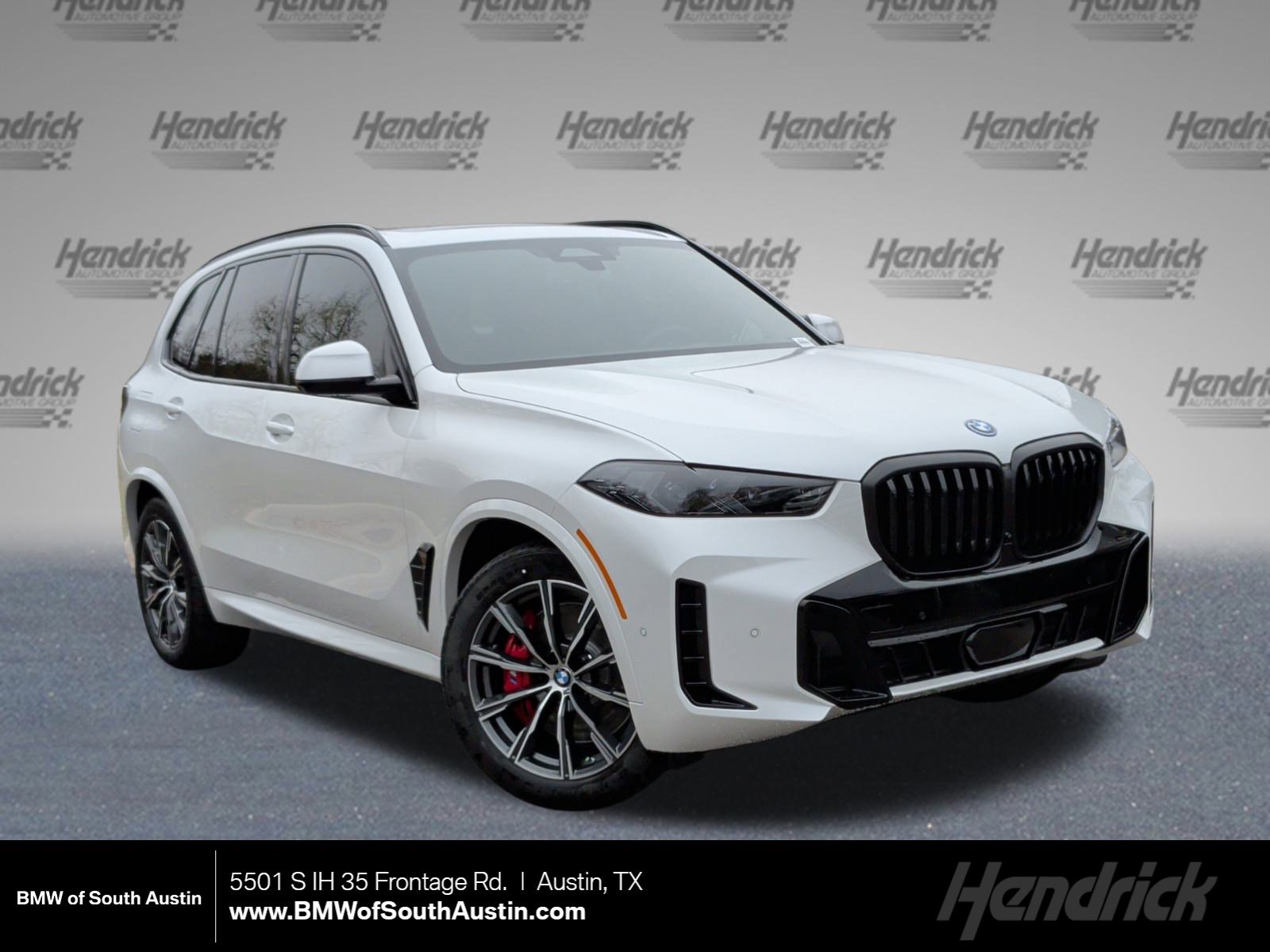 2026 BMW X5 50e's photo