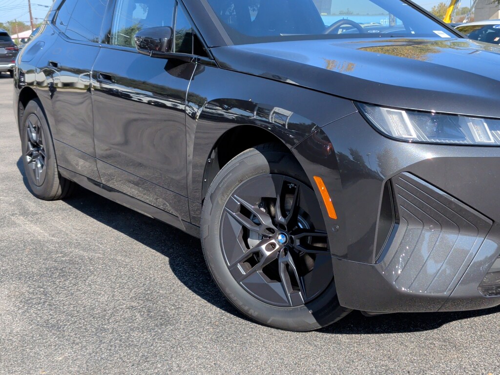 New 2026 BMW iX xDrive45 SUV