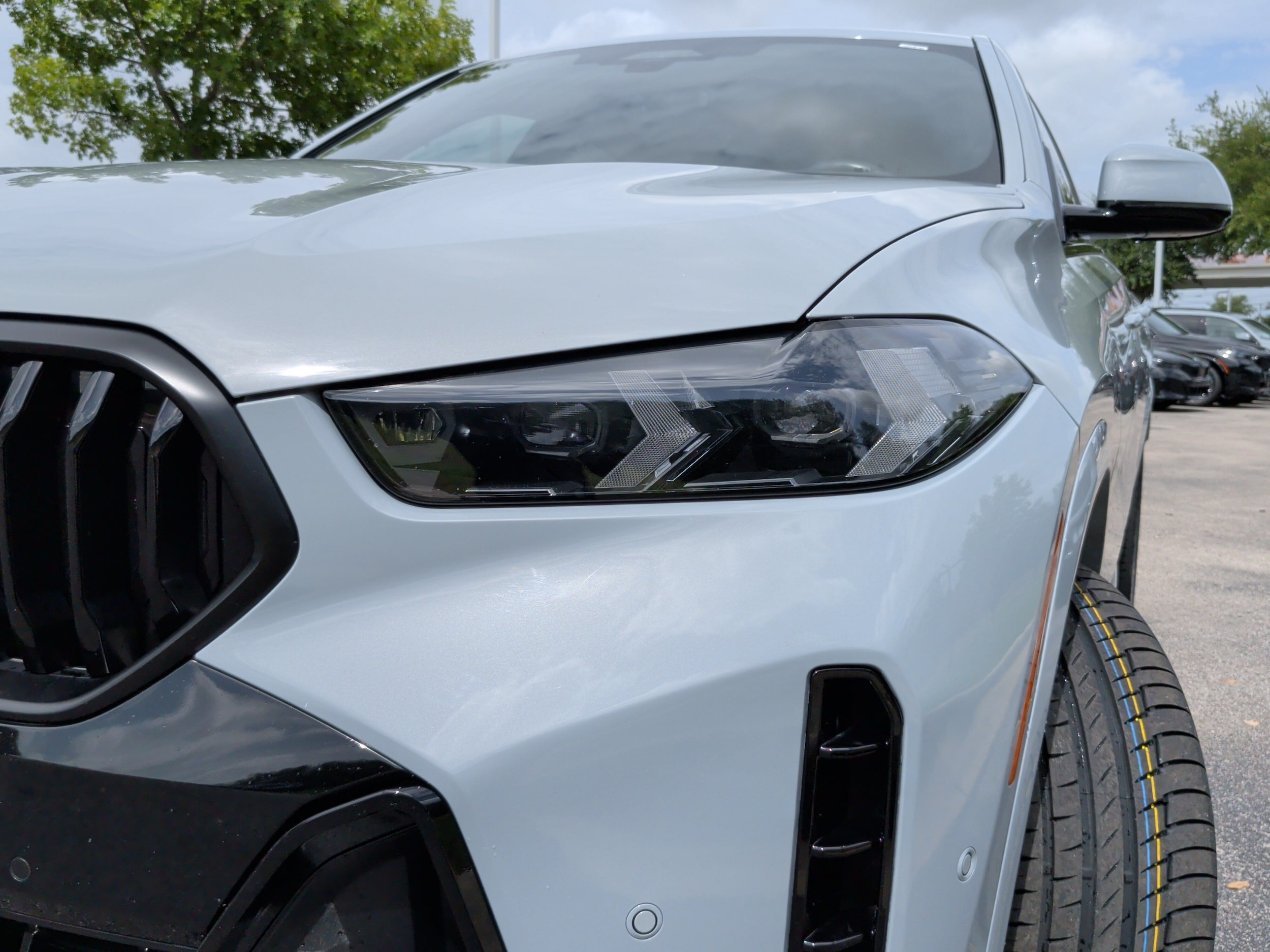 2024 BMW X6 XDrive40i
