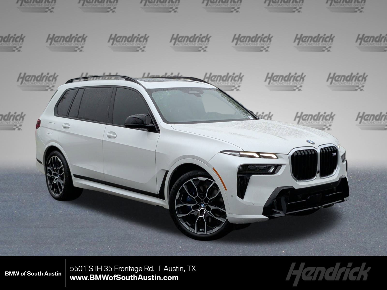 2026 BMW X7 M60i's photo