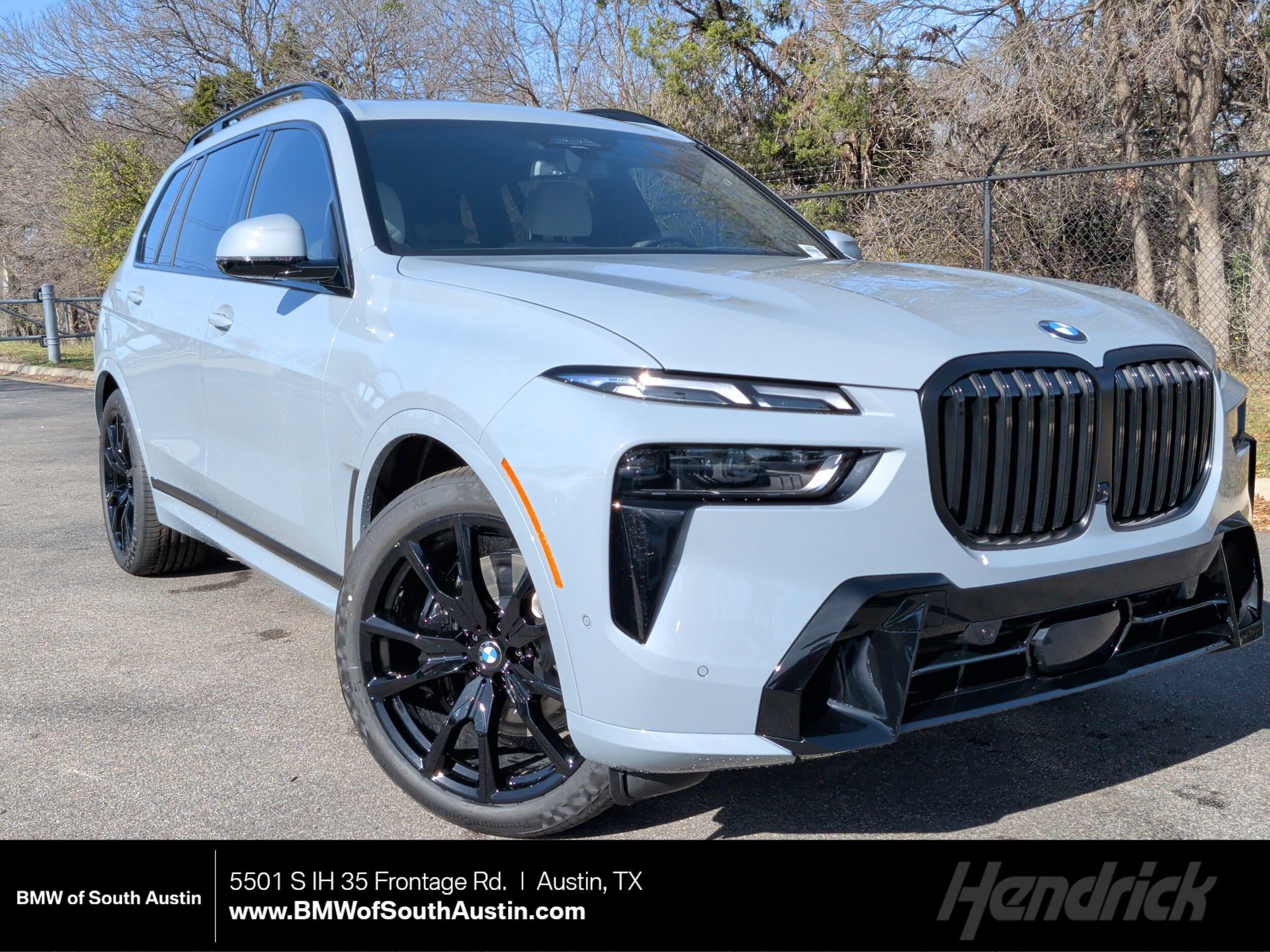 2026 BMW X7 40i's photo