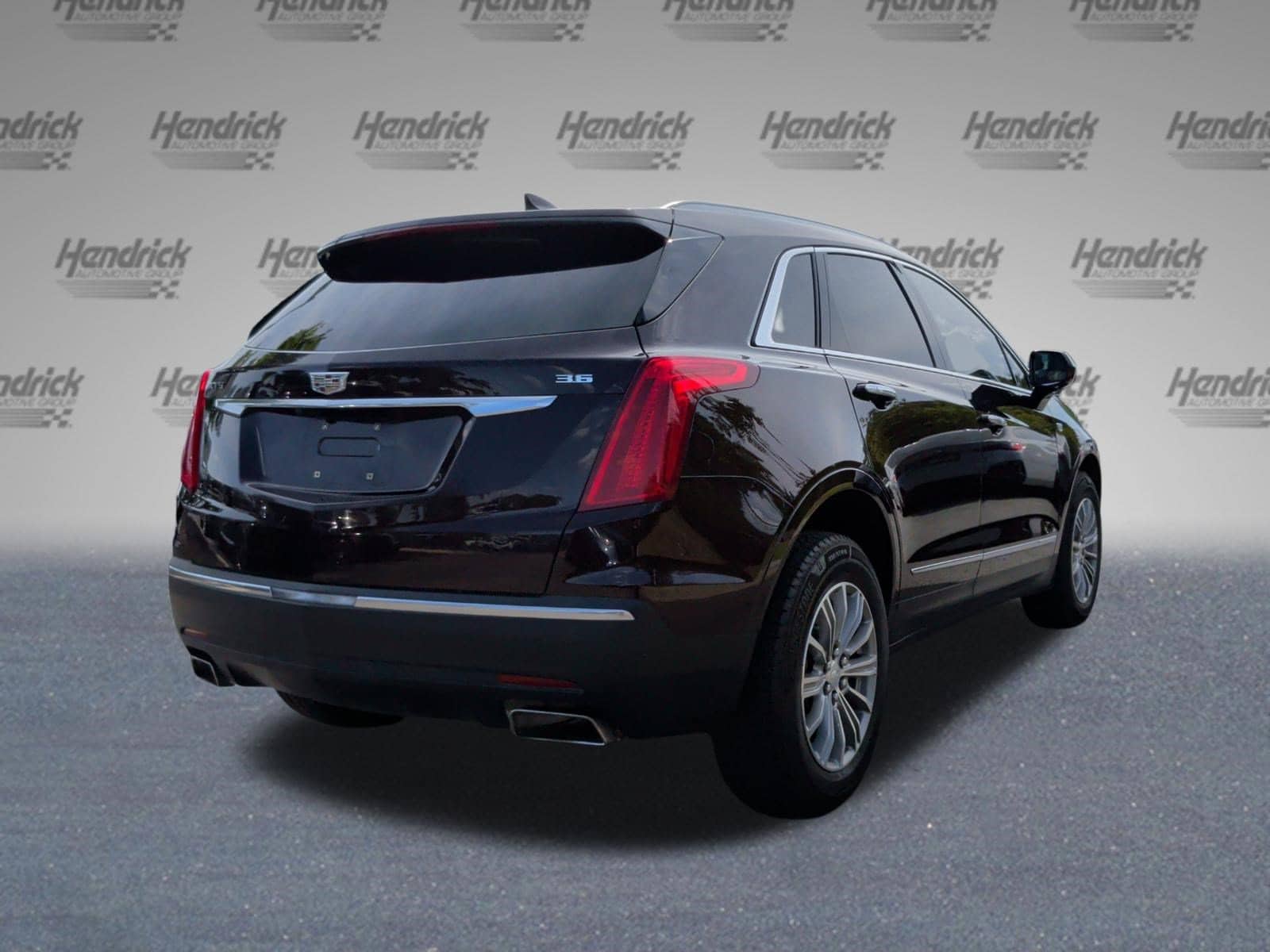 CADILLAC XT5 Luxury FWD