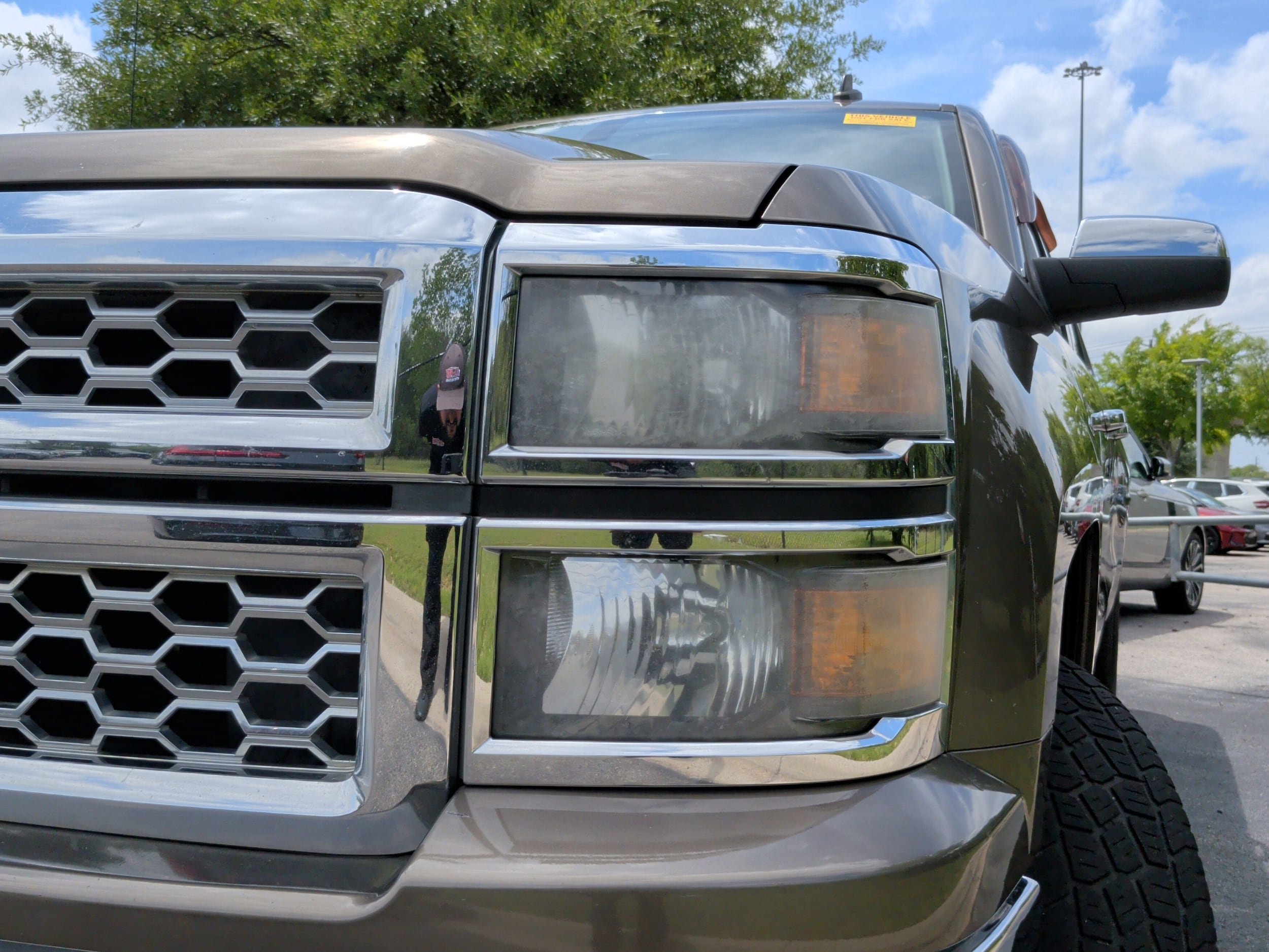 2014 Chevrolet Silverado 1500 LT photo 2