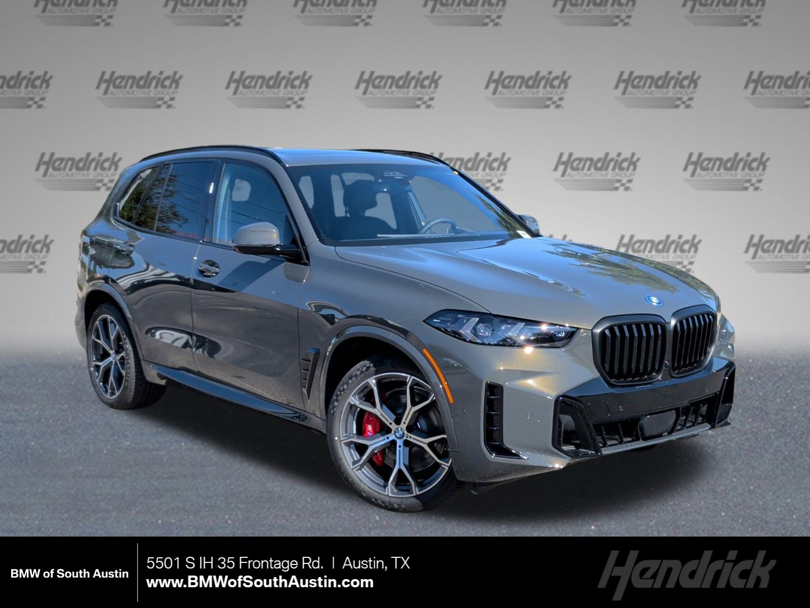 2026 BMW X5 50e's photo