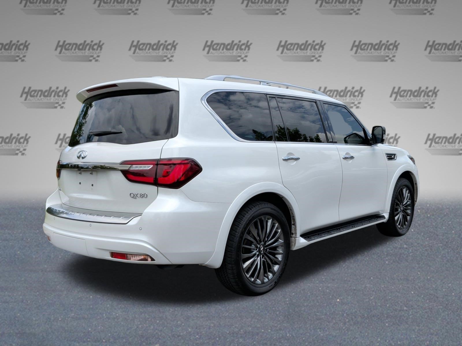 INFINITI QX80 PREMIUM SELECT