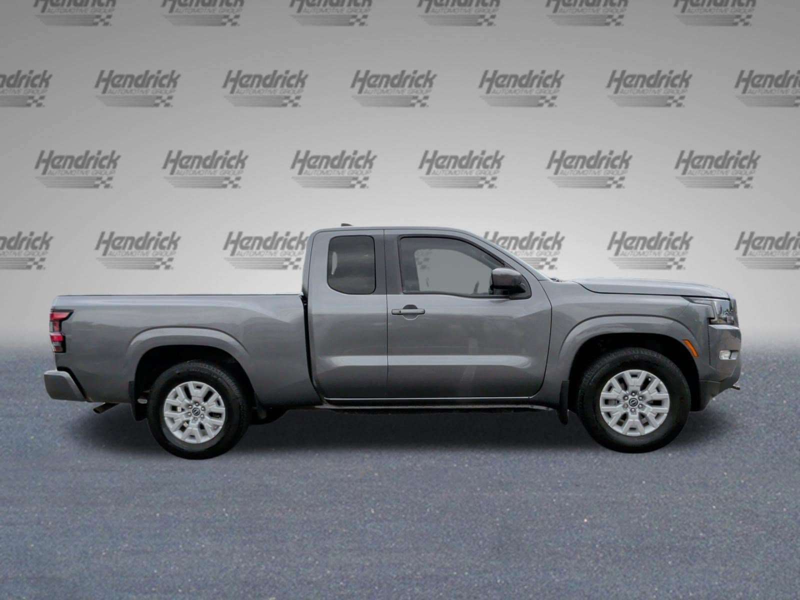 Nissan Frontier SV