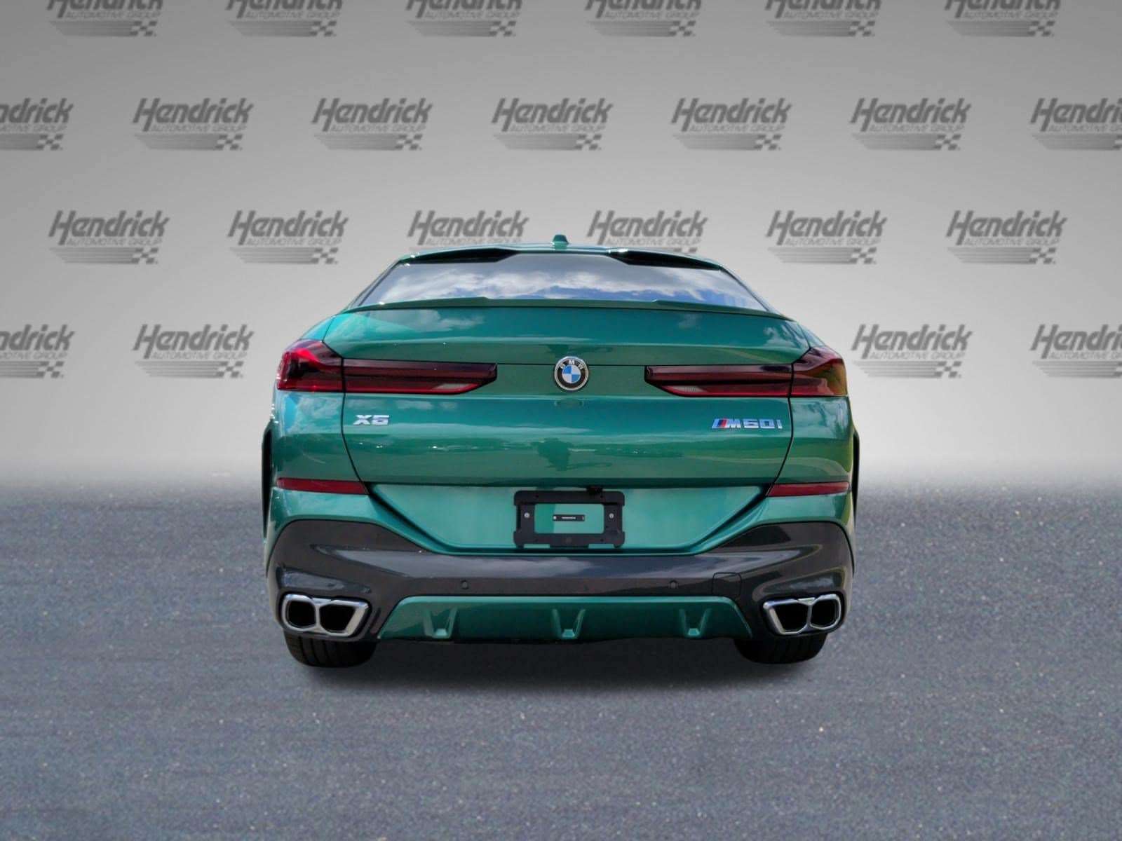 BMW X6 M60i