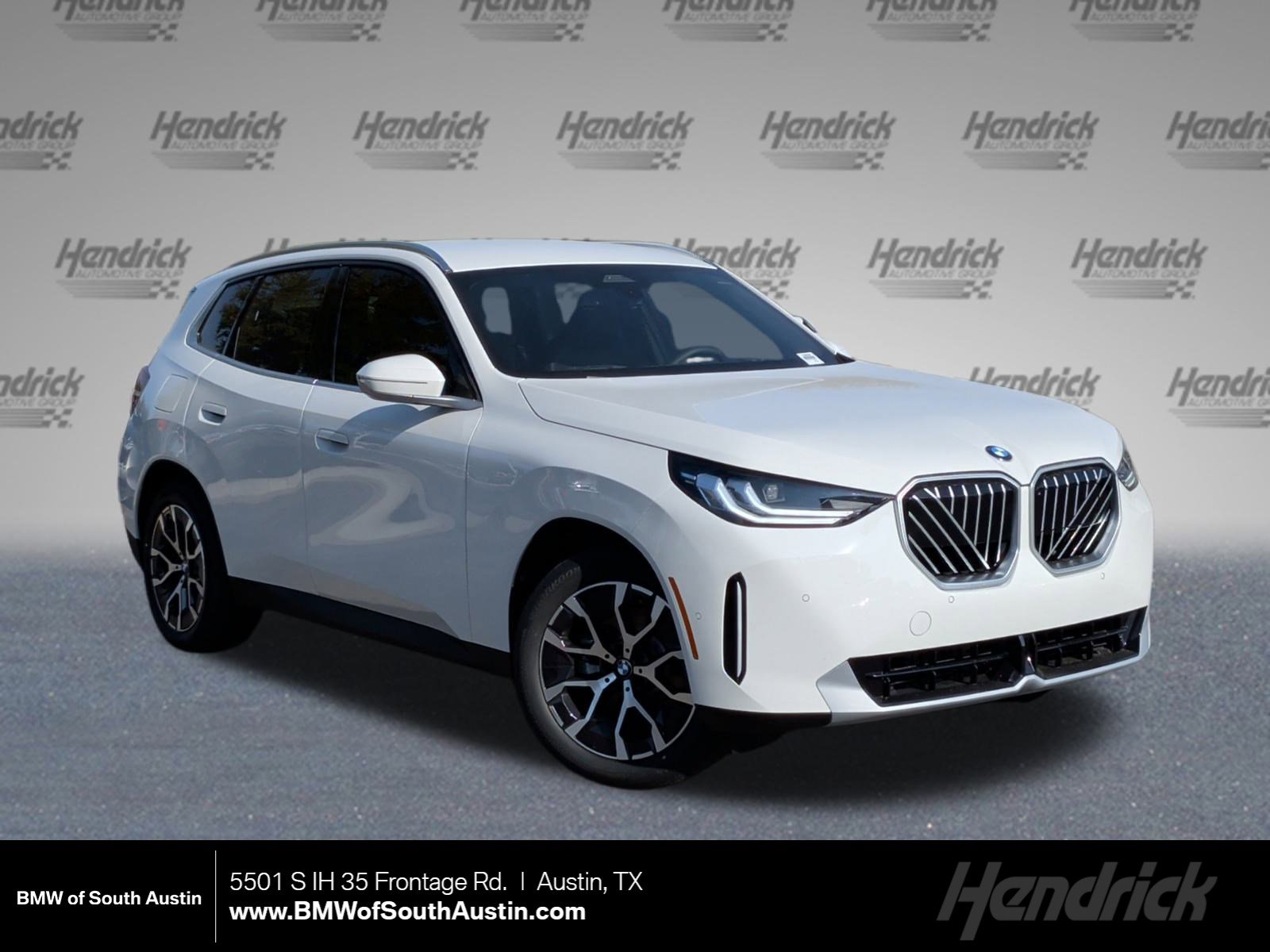 2026 BMW X3 30's photo