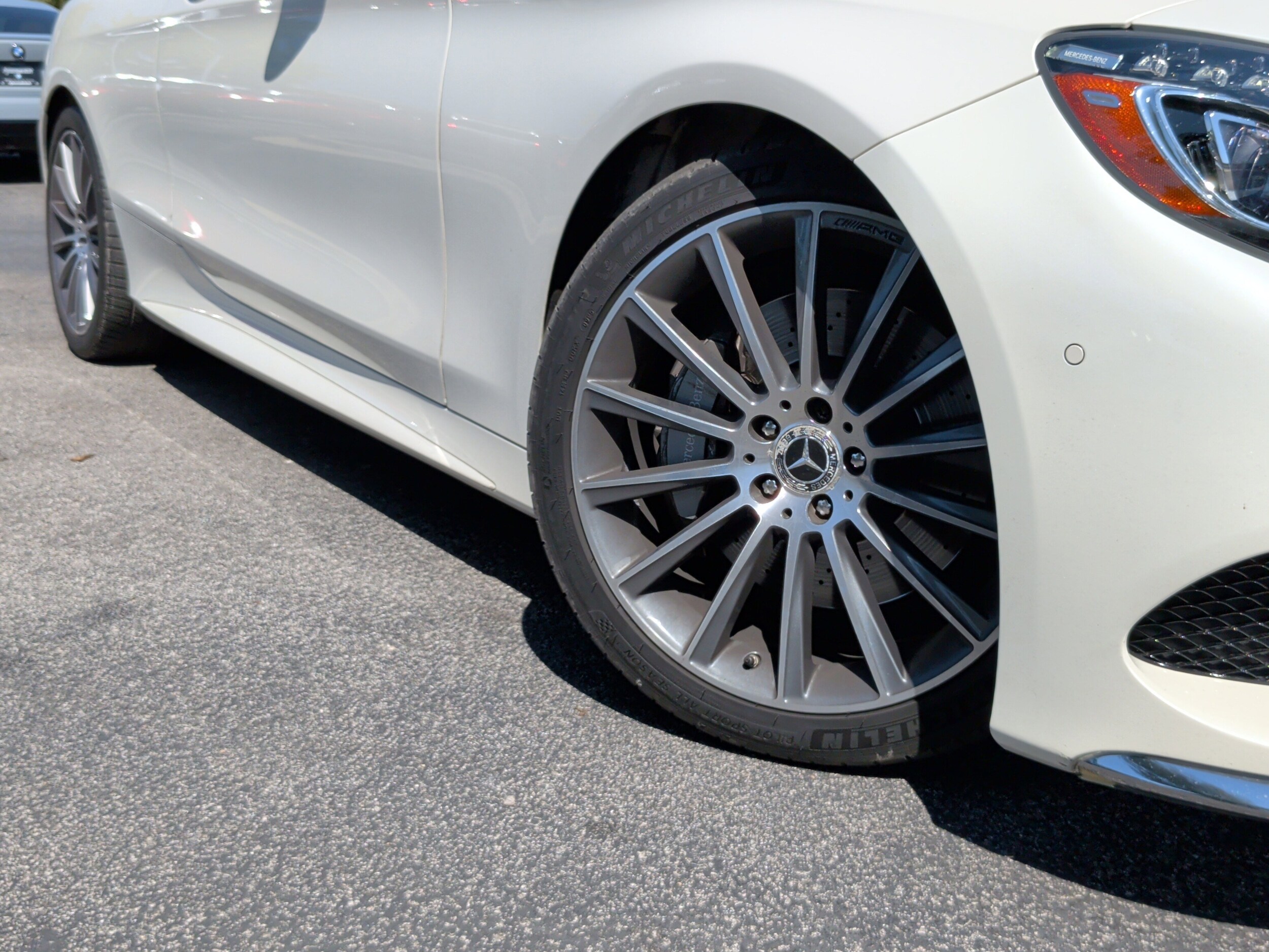 2017 Mercedes Benz S 500 photo 3