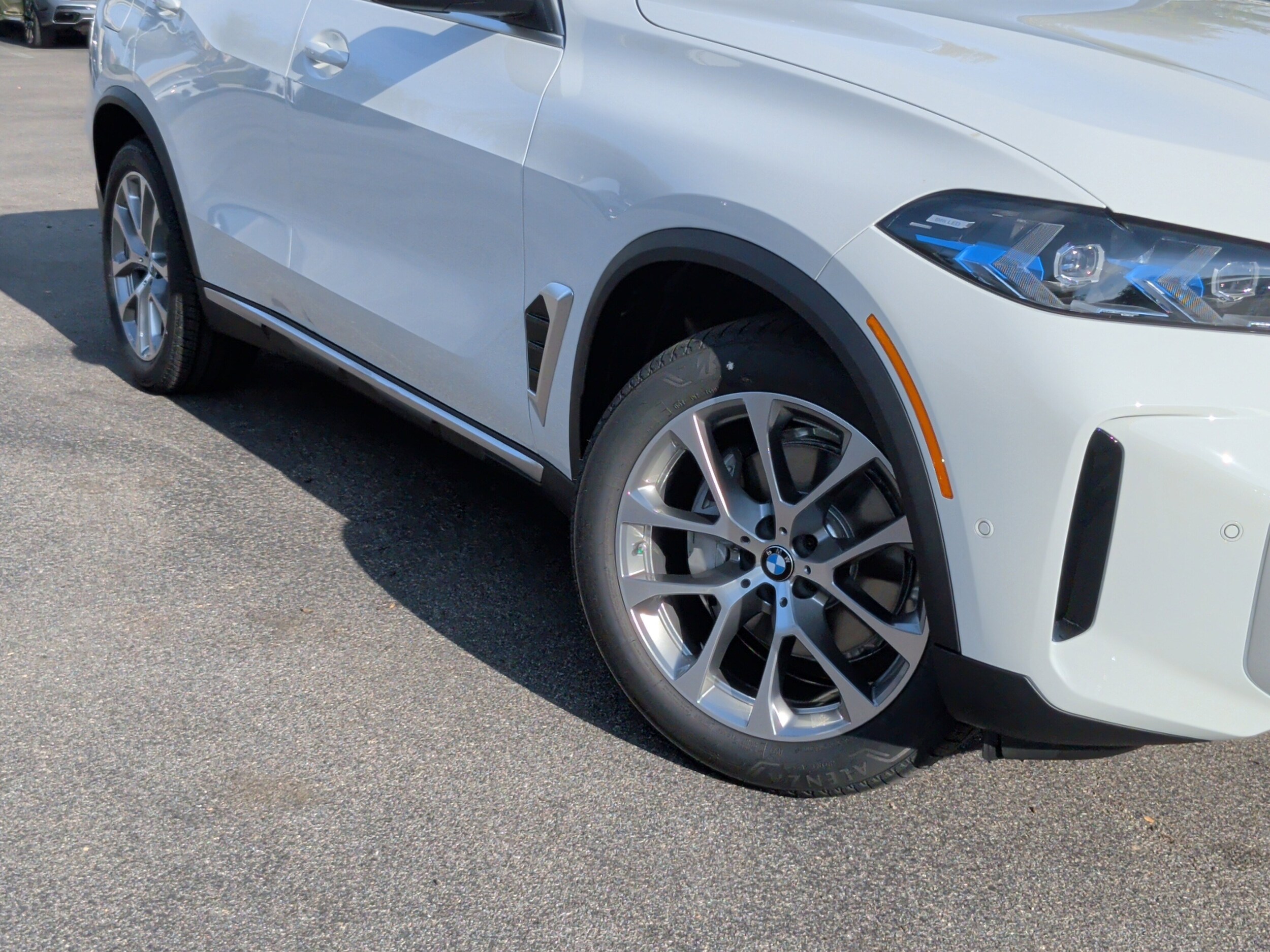 2026 Bmw X5 xDrive40i photo 3