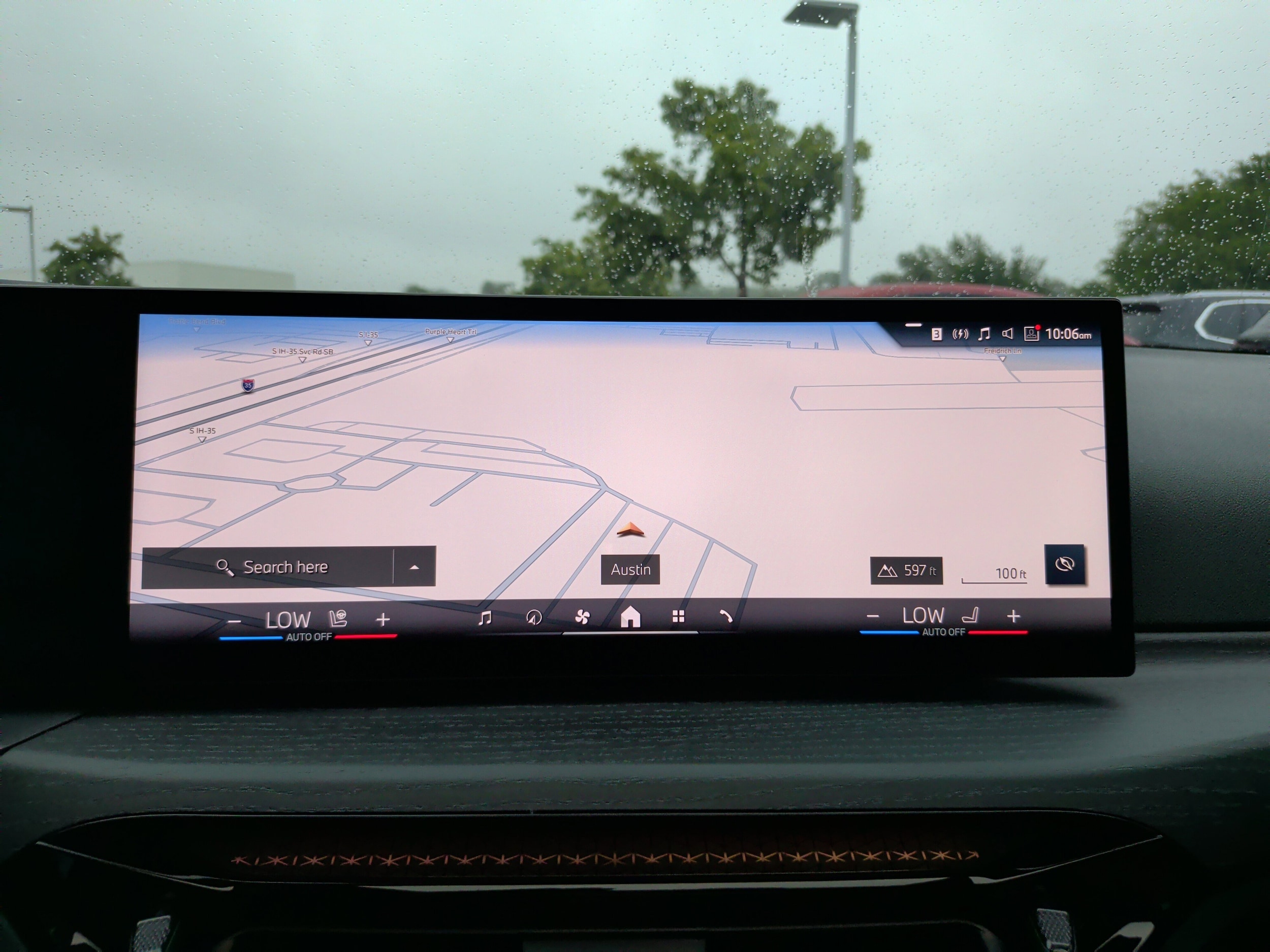 2026 BMW 230i 230i photo 3