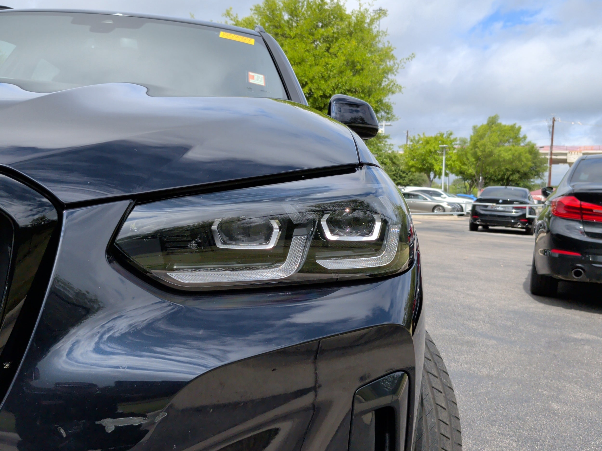 2023 BMW X3 xDrive30i photo 2