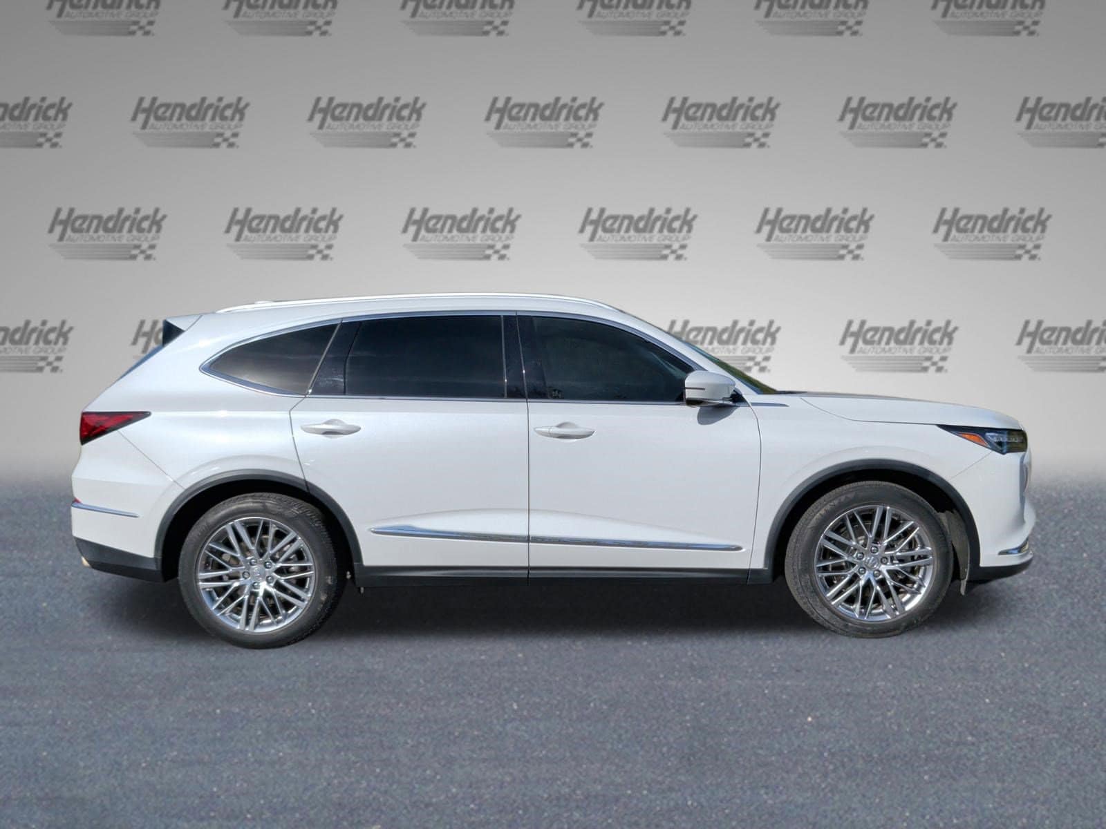 2022 Acura MDX SH-AWD w/Advance Package photo 4
