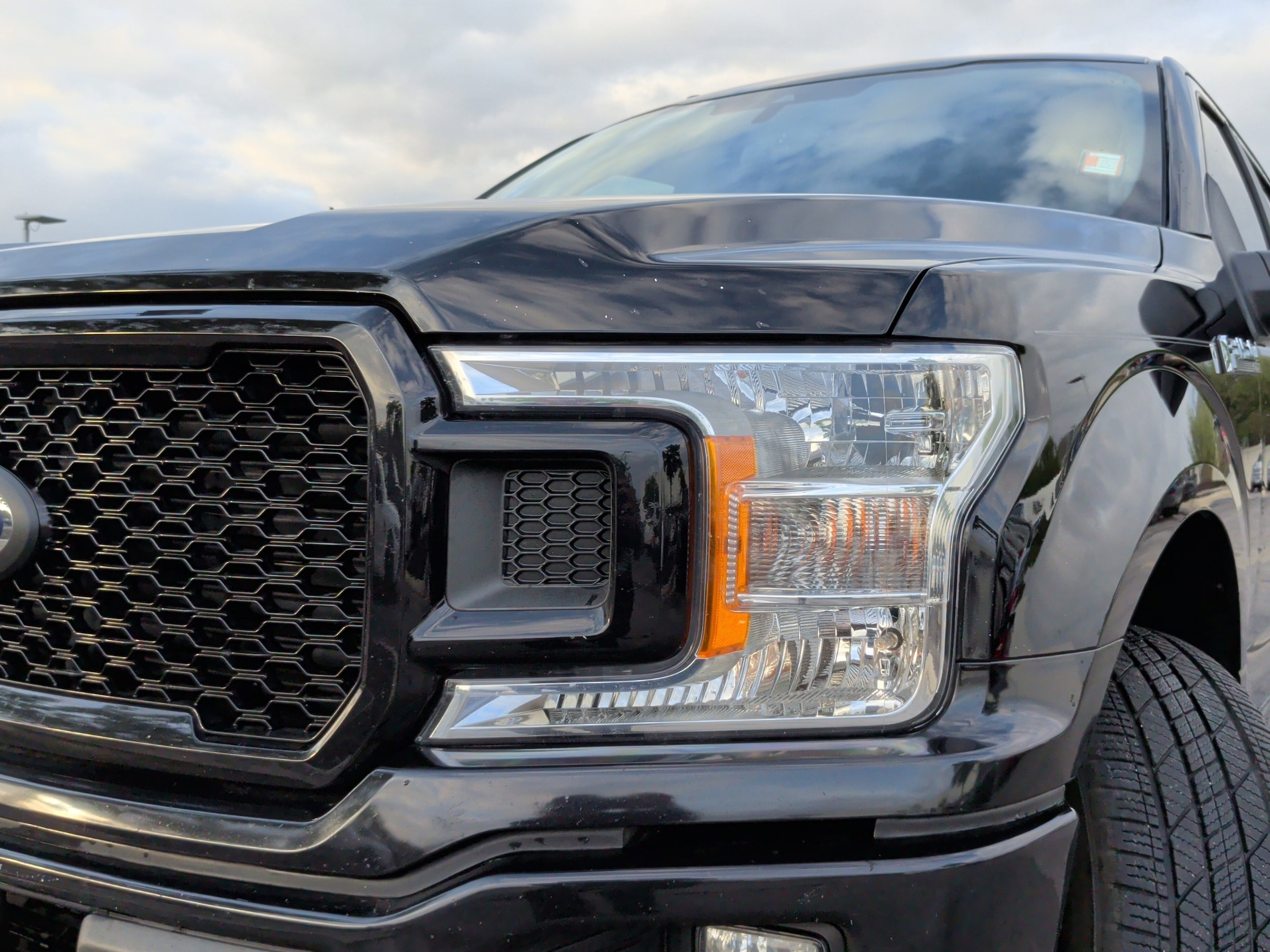 2019 Ford F-150 XL photo 2