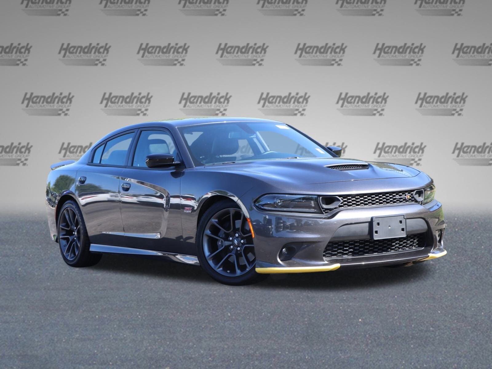 2023 Dodge Charger Scat Pack photo 2