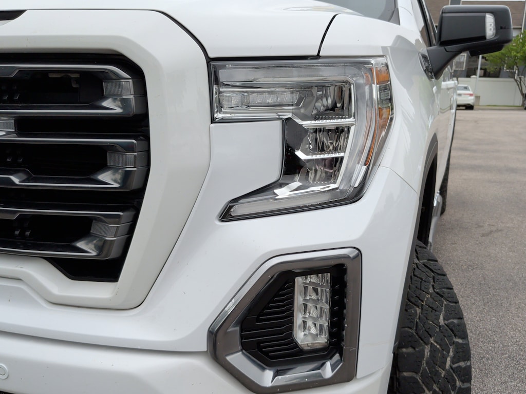 Used 2020 GMC Sierra 1500 AT4 4WD Crew Cab Pickup