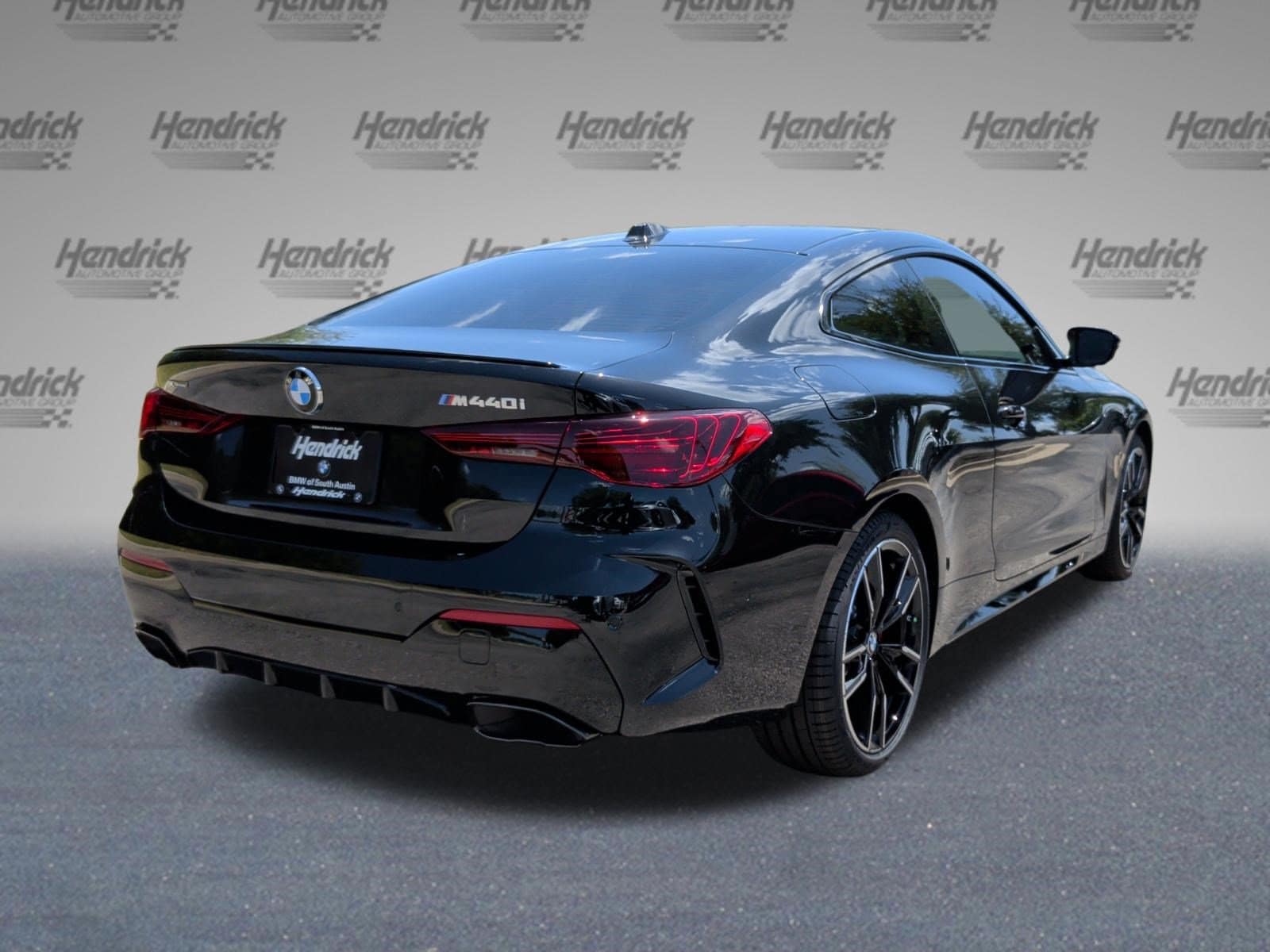 2027 BMW 4 Series M440i XDrive