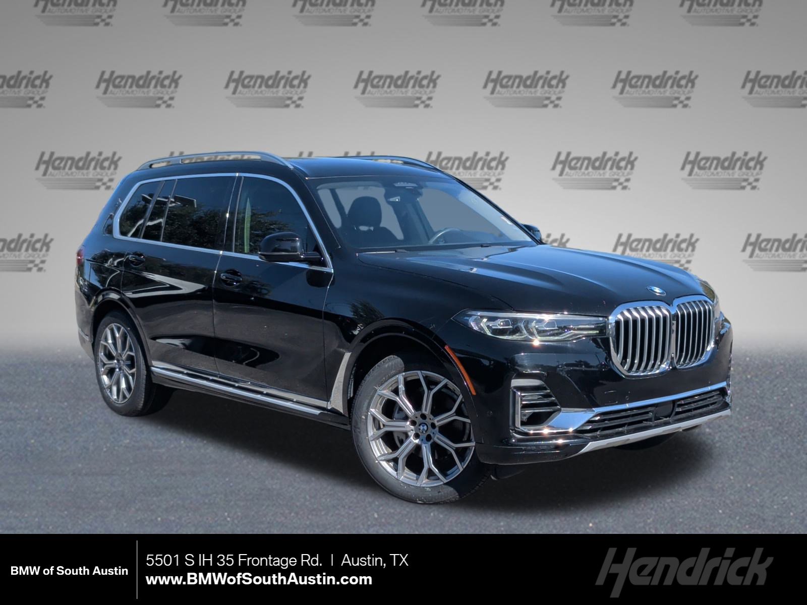 2020 BMW X7 40i's photo