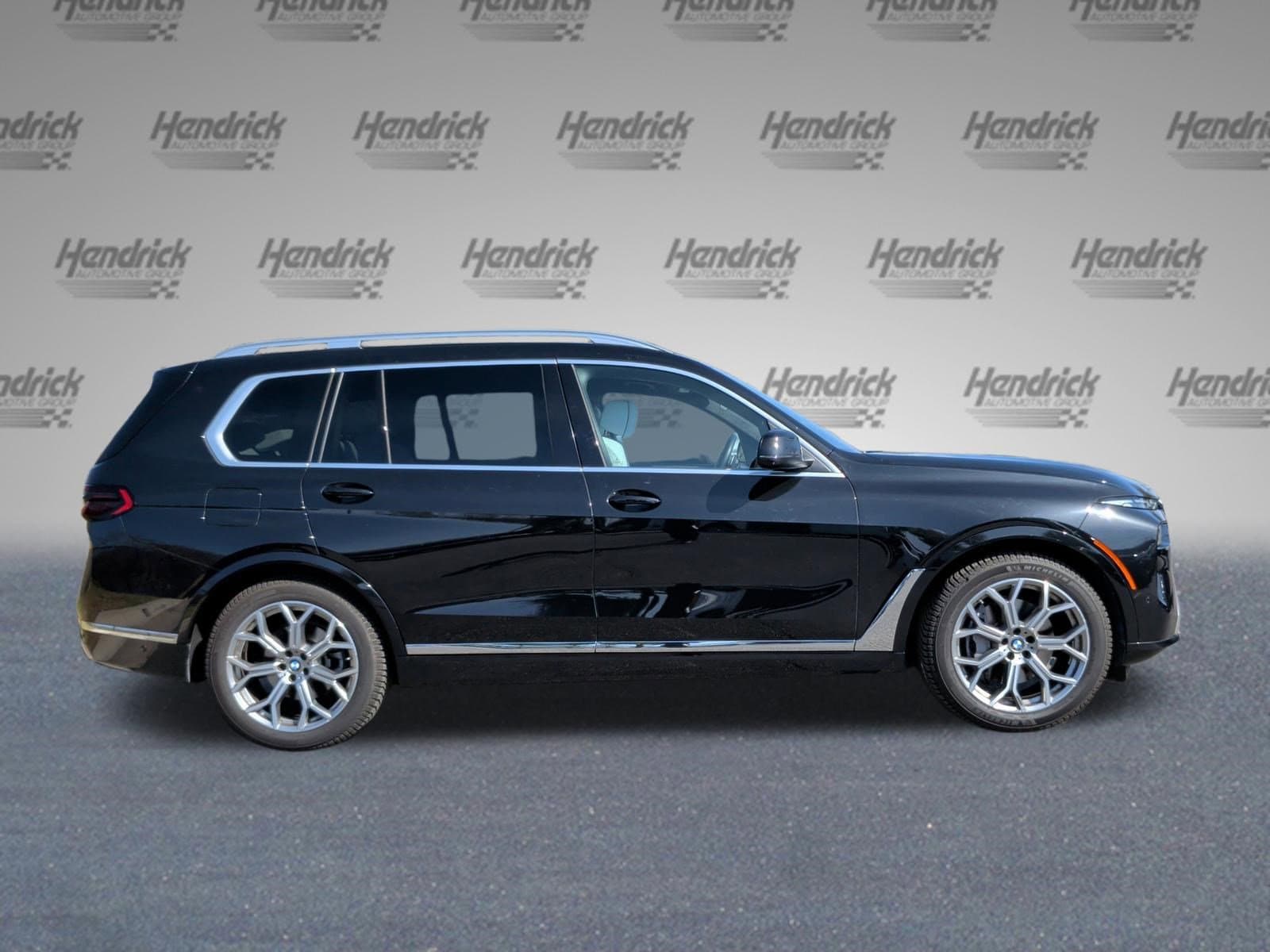 2024 BMW X7 xDrive40i photo 5
