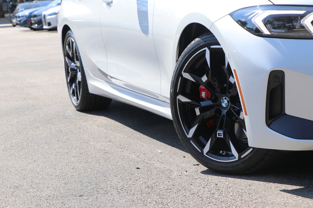 Certified 2025 BMW 330i 330i Sedan