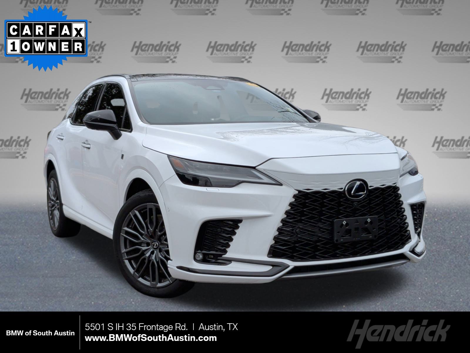 2023 Lexus RX Hybrid 500h's photo
