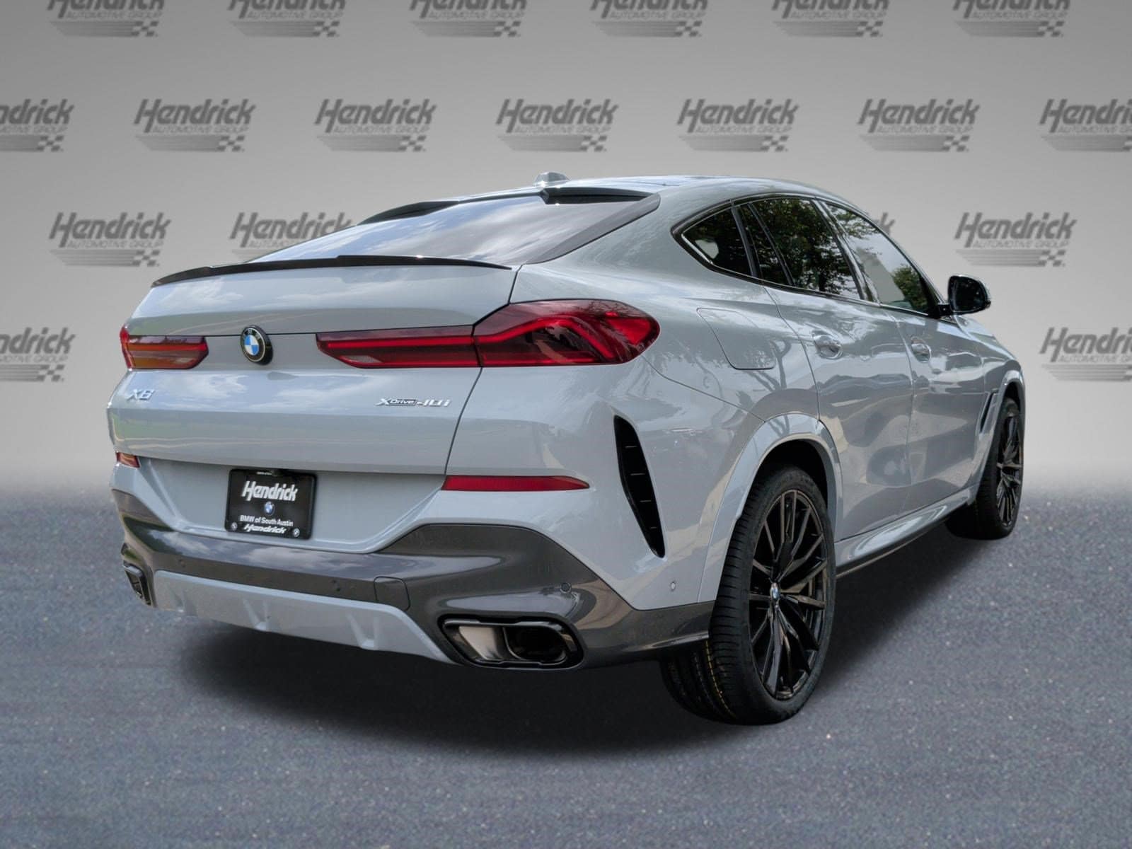 2024 BMW X6 XDrive40i