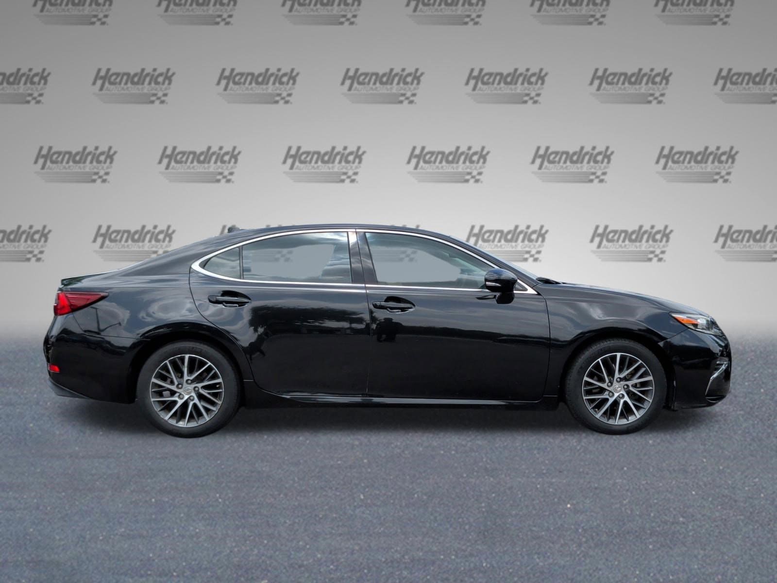 2016 LEXUS ES 350 photo 4