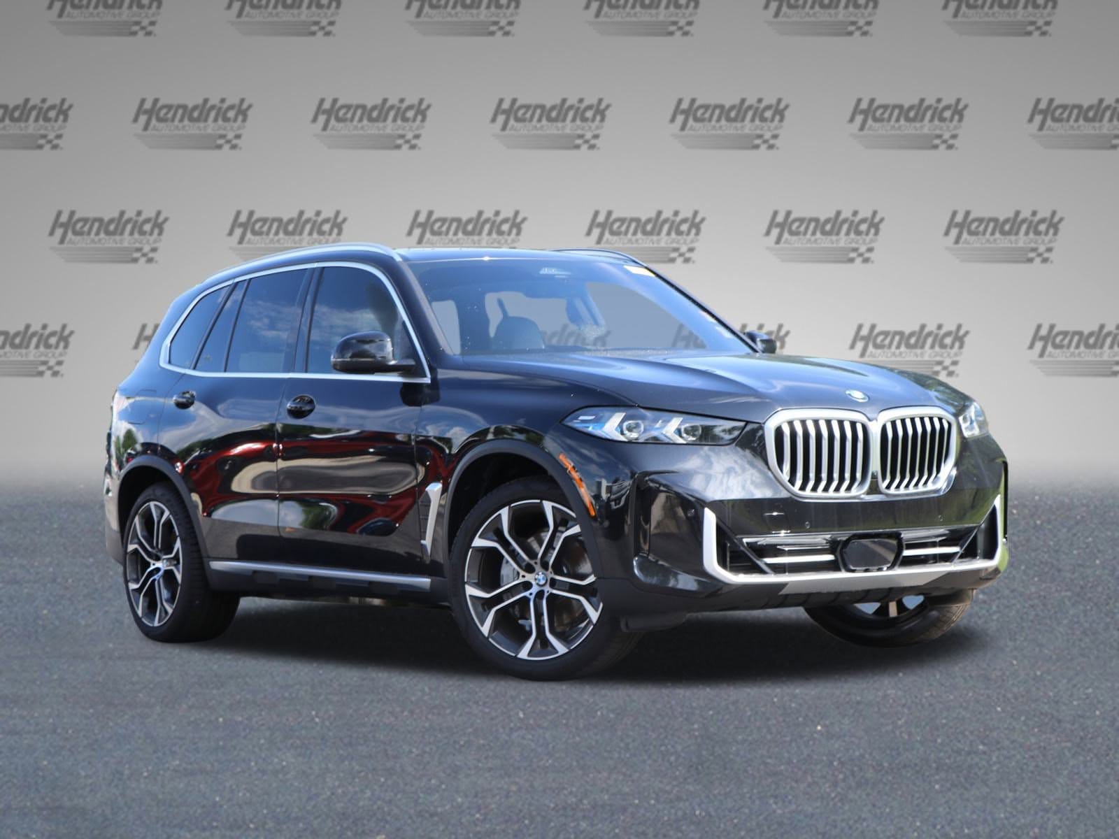 Used 2025 BMW X5 40i with VIN 5UX13EU02S9X20559 for sale in Austin, TX