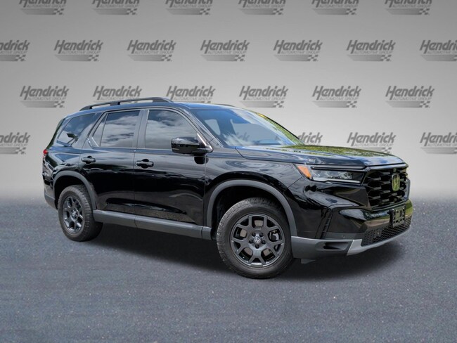 2025 Honda Pilot TrailSport SUV