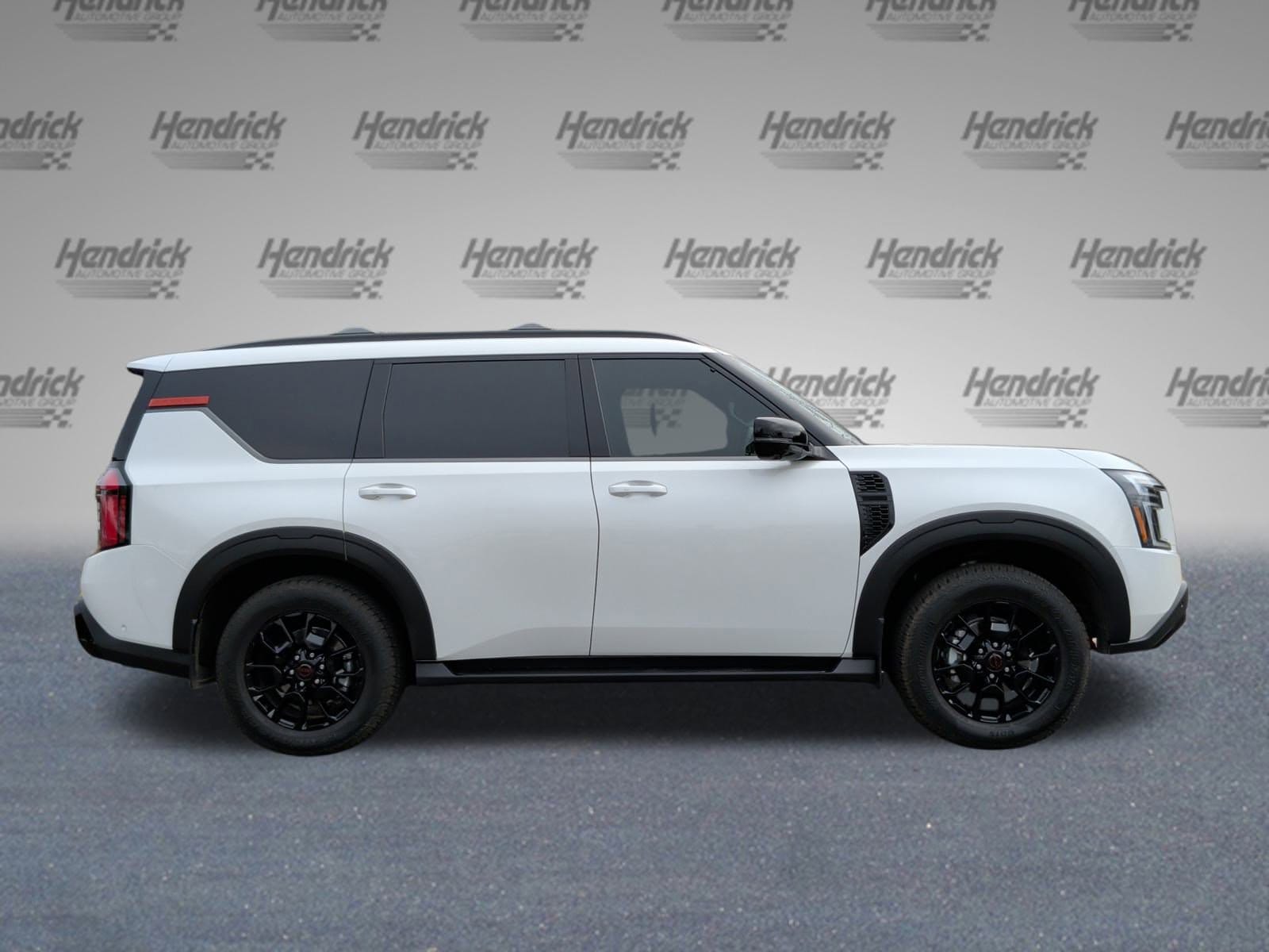 2025 Nissan Armada PRO-4X photo 4