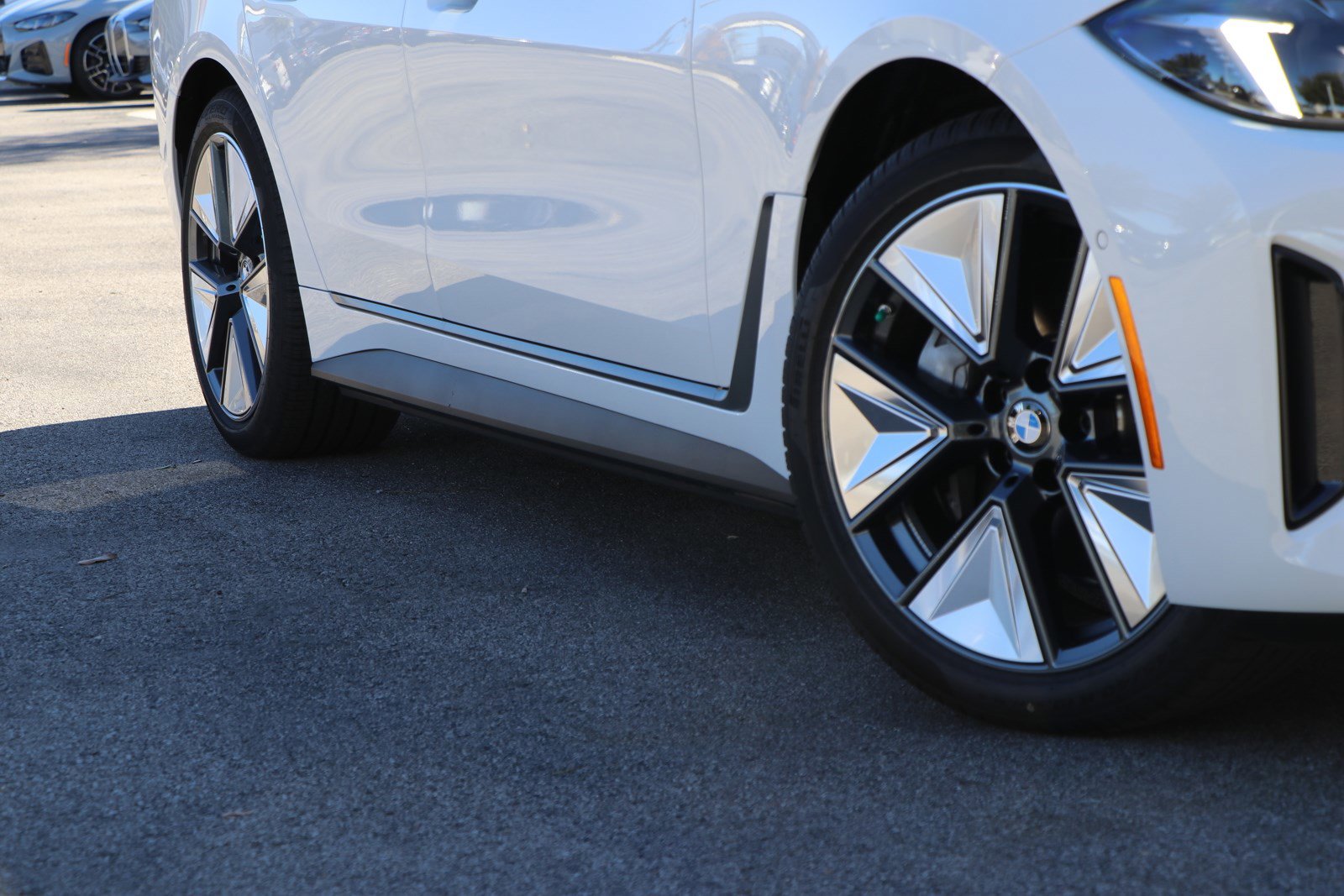 2025 Bmw i4 eDrive40 photo 3