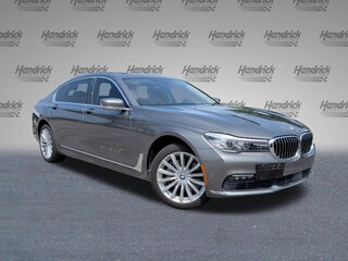 2016 BMW 740 740i Sedan