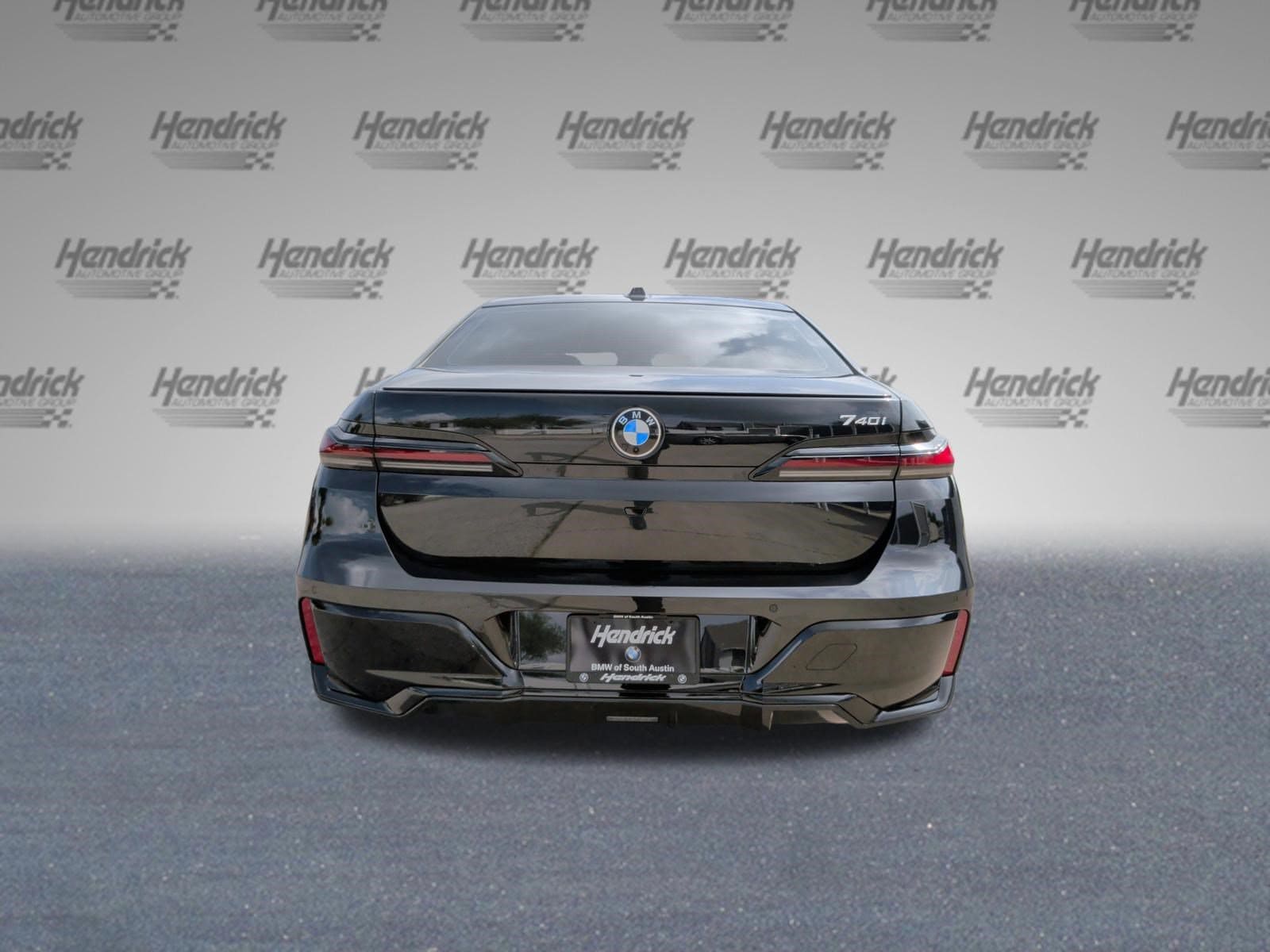 2026 BMW 7 Series 740i
