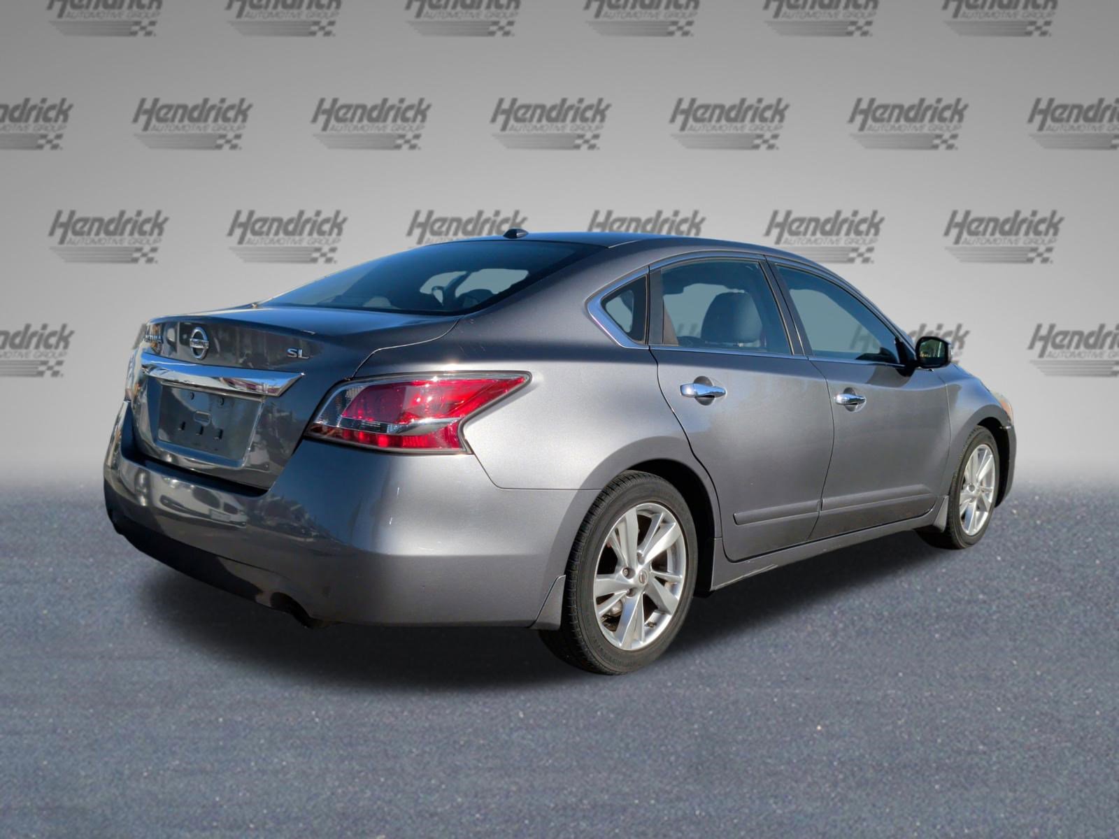 2015 Nissan Altima 2.5 SL photo 6
