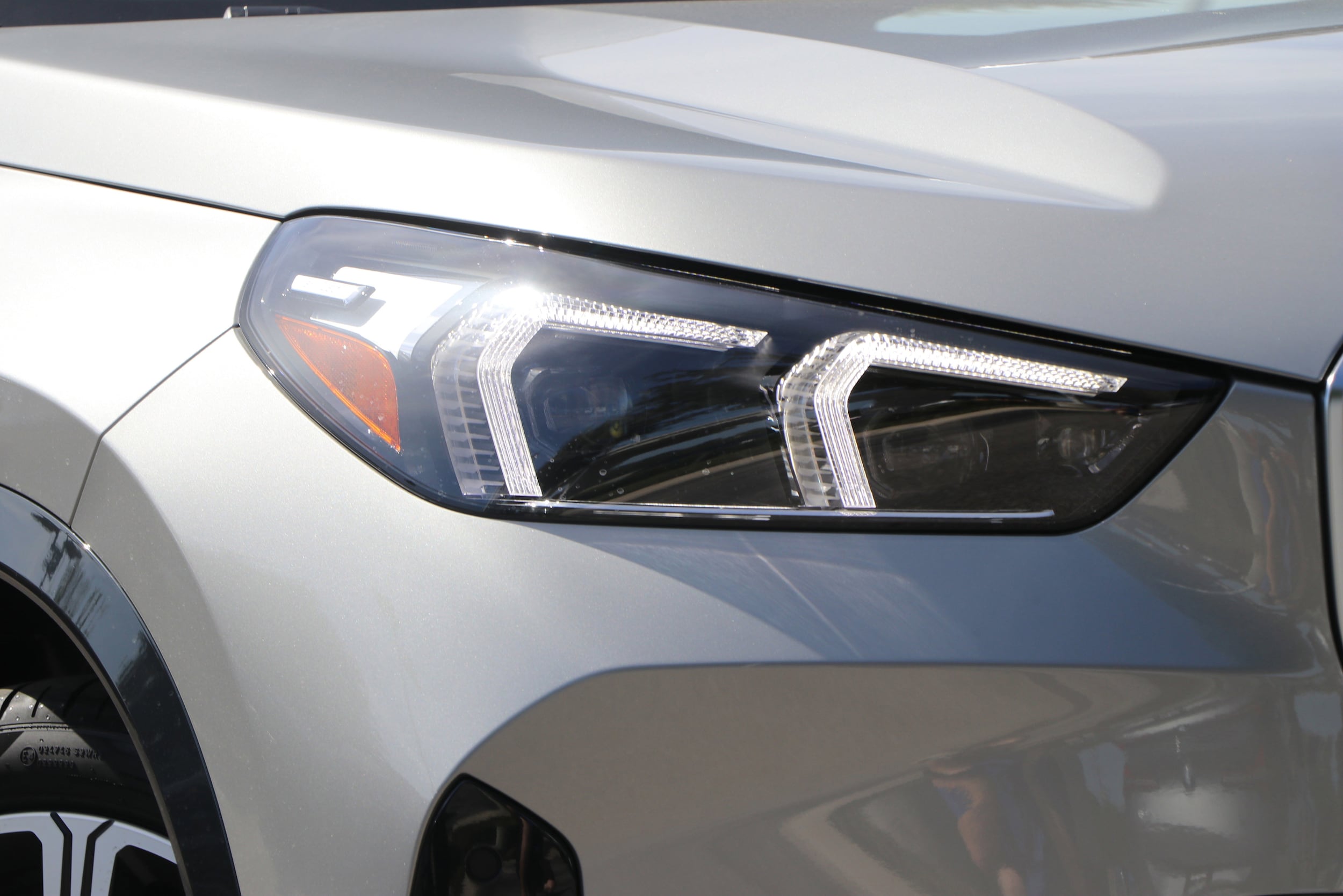 2025 BMW X1 xDrive28i photo 4