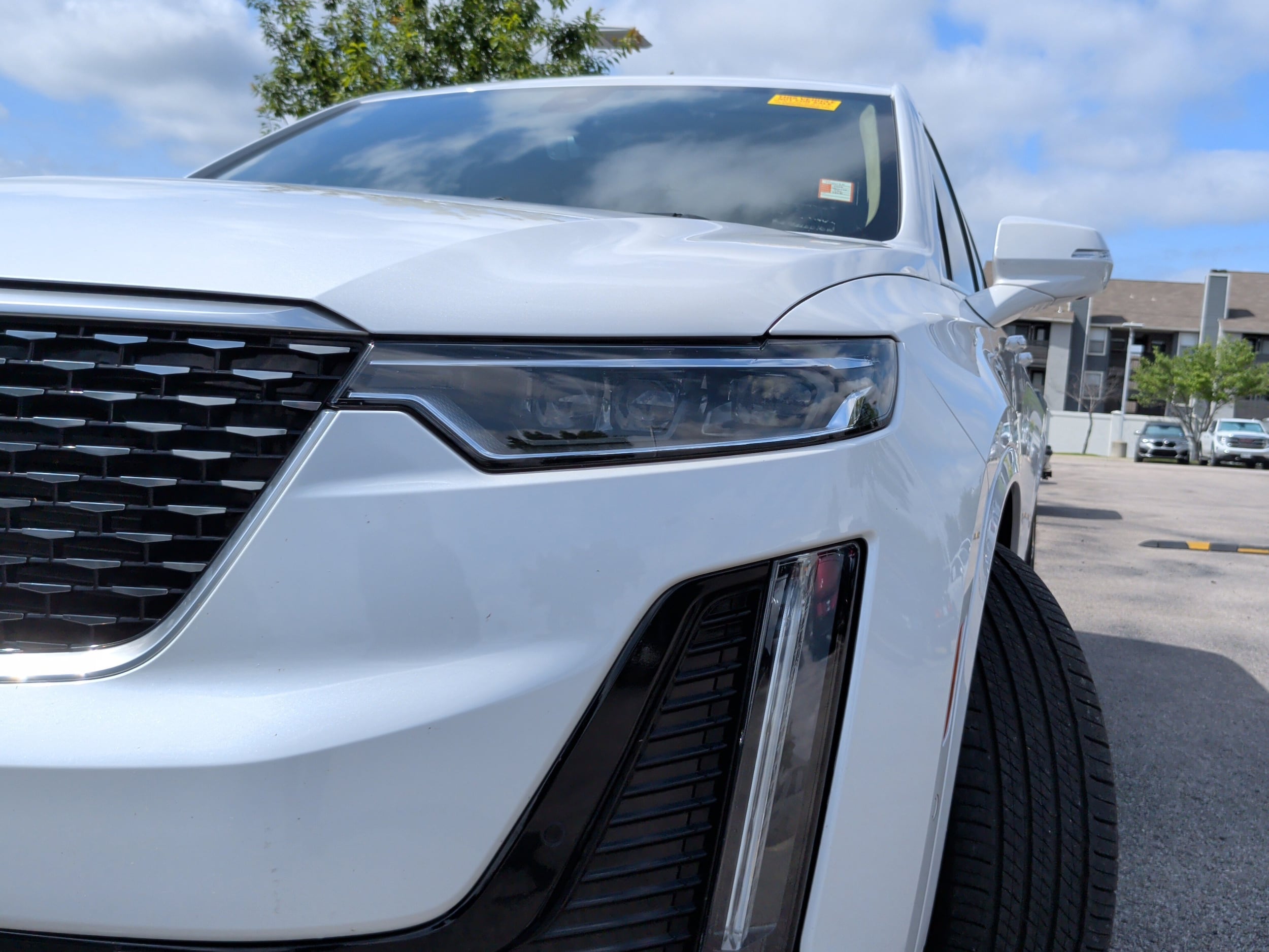 2023 CADILLAC XT6 FWD Premium Luxury photo 2