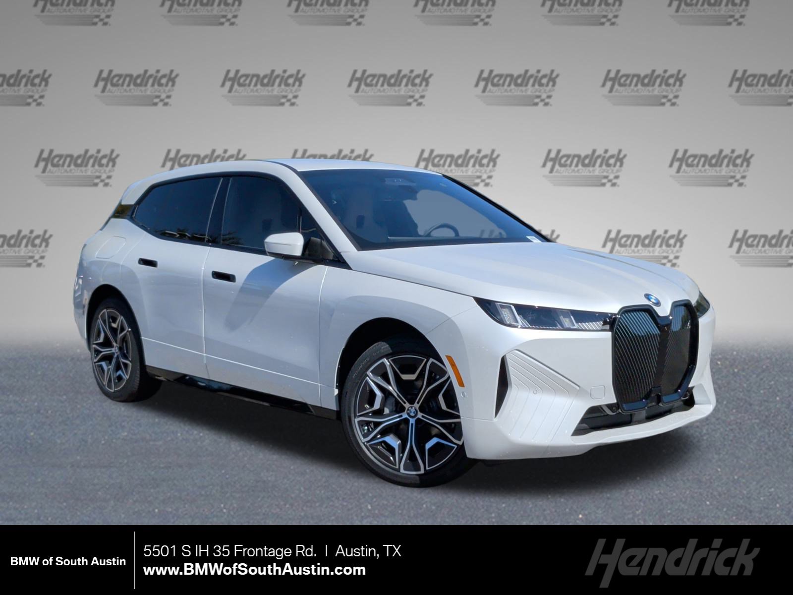 2026 BMW iX 45's photo