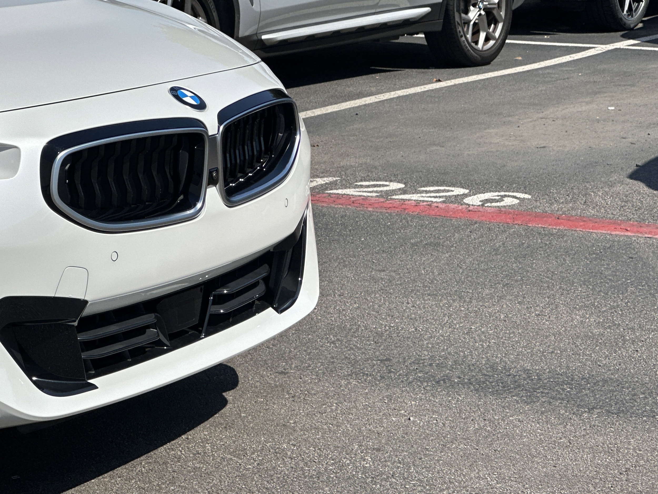 2025 BMW 230i 230i xDrive photo 5