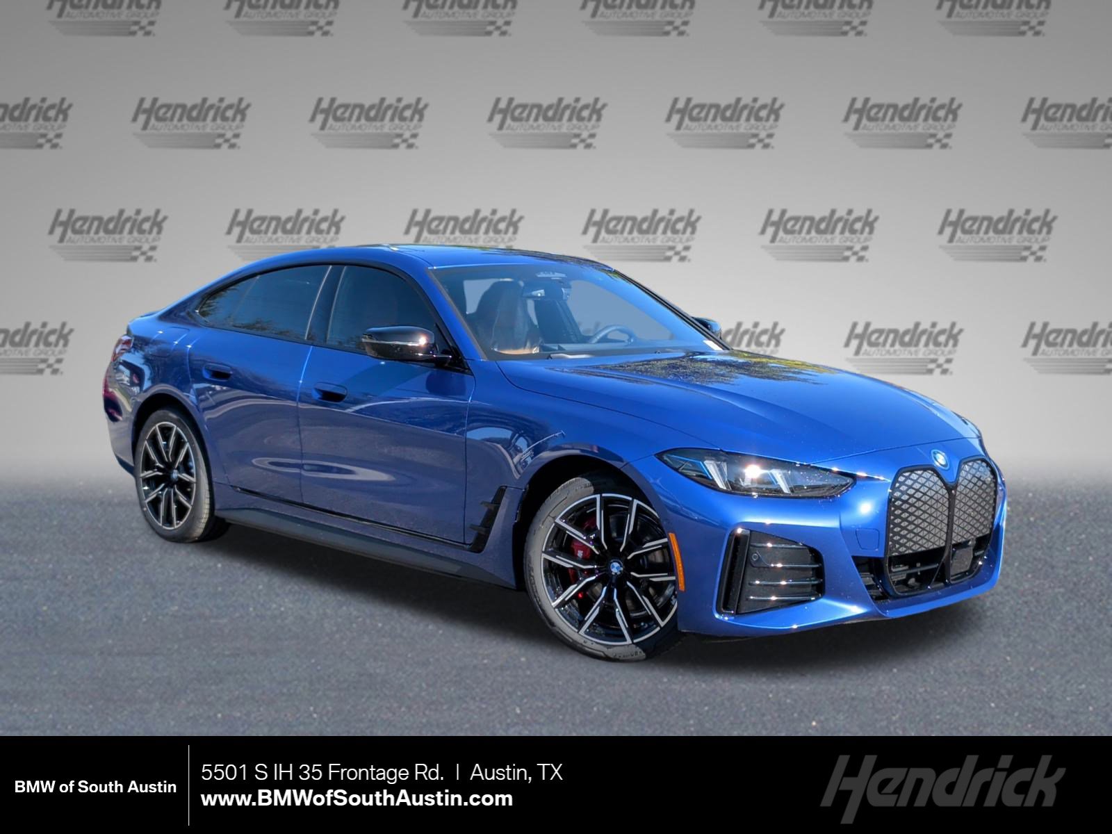 2025 BMW i4 40's photo