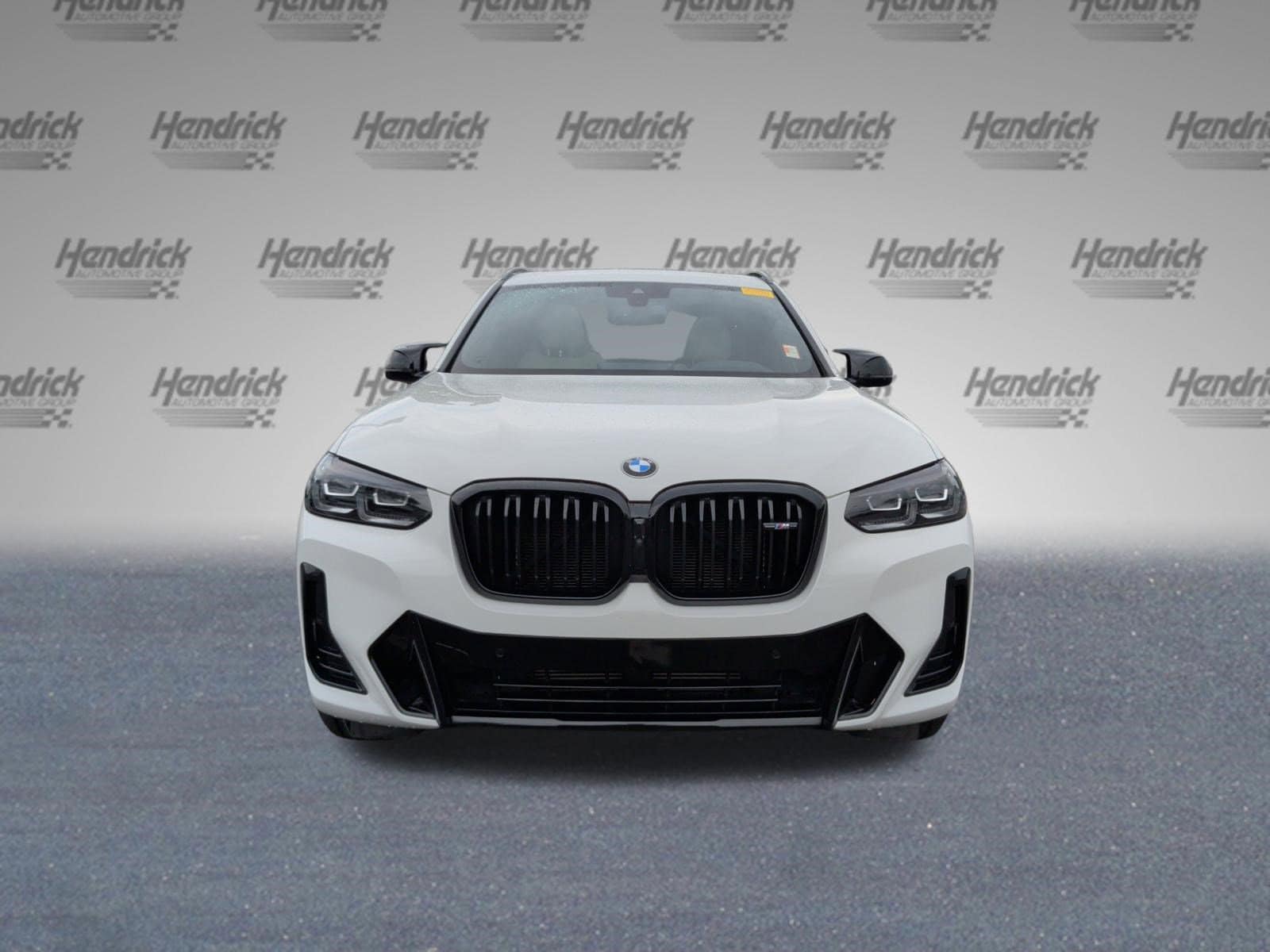 2024 BMW X3 M40i photo 4