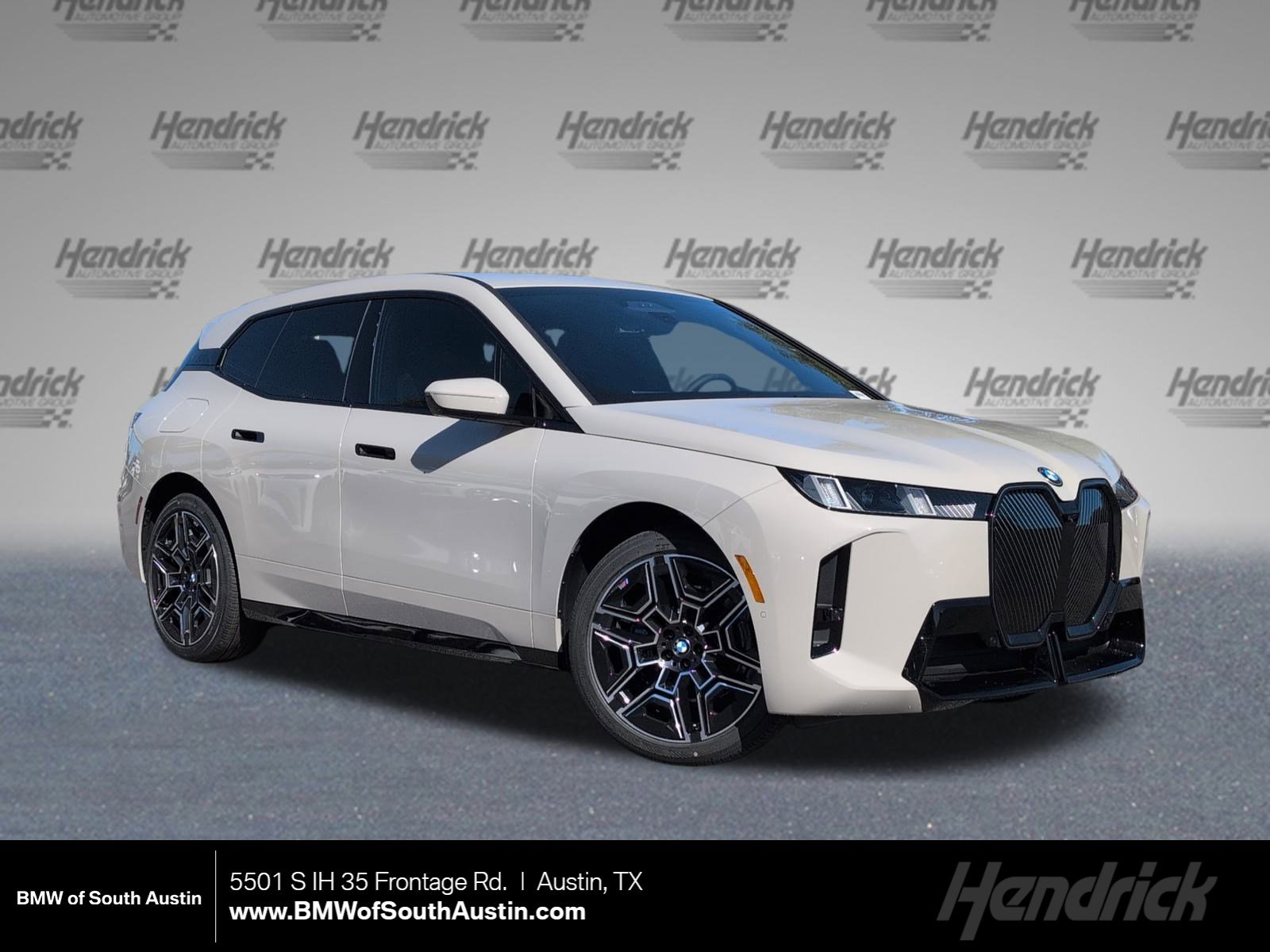 2026 BMW iX 45's photo