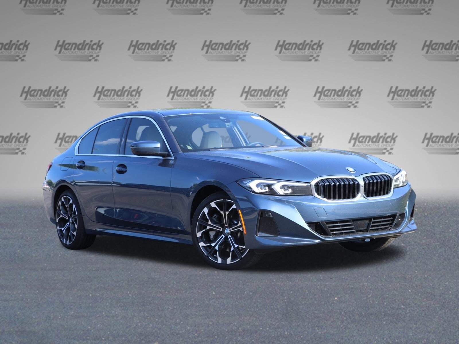 2025 Bmw 330i xDrive photo 2