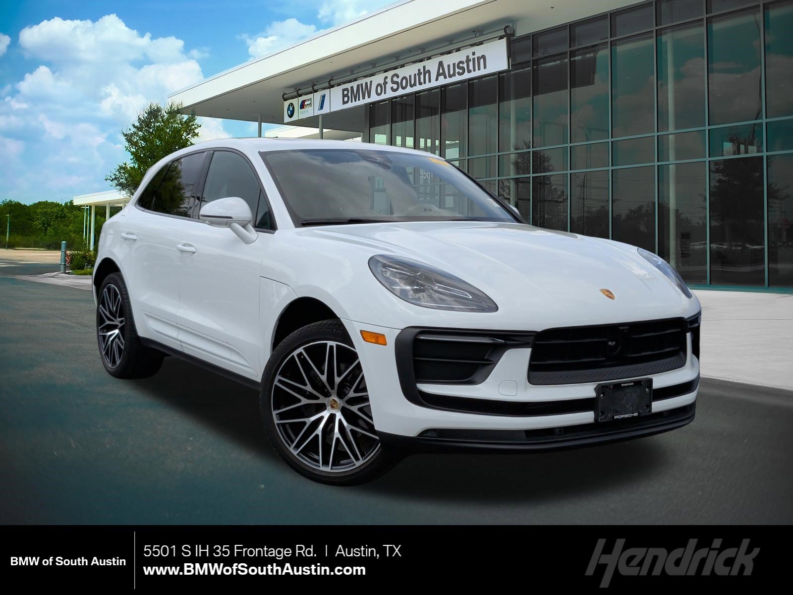 2023 Porsche Macan T
