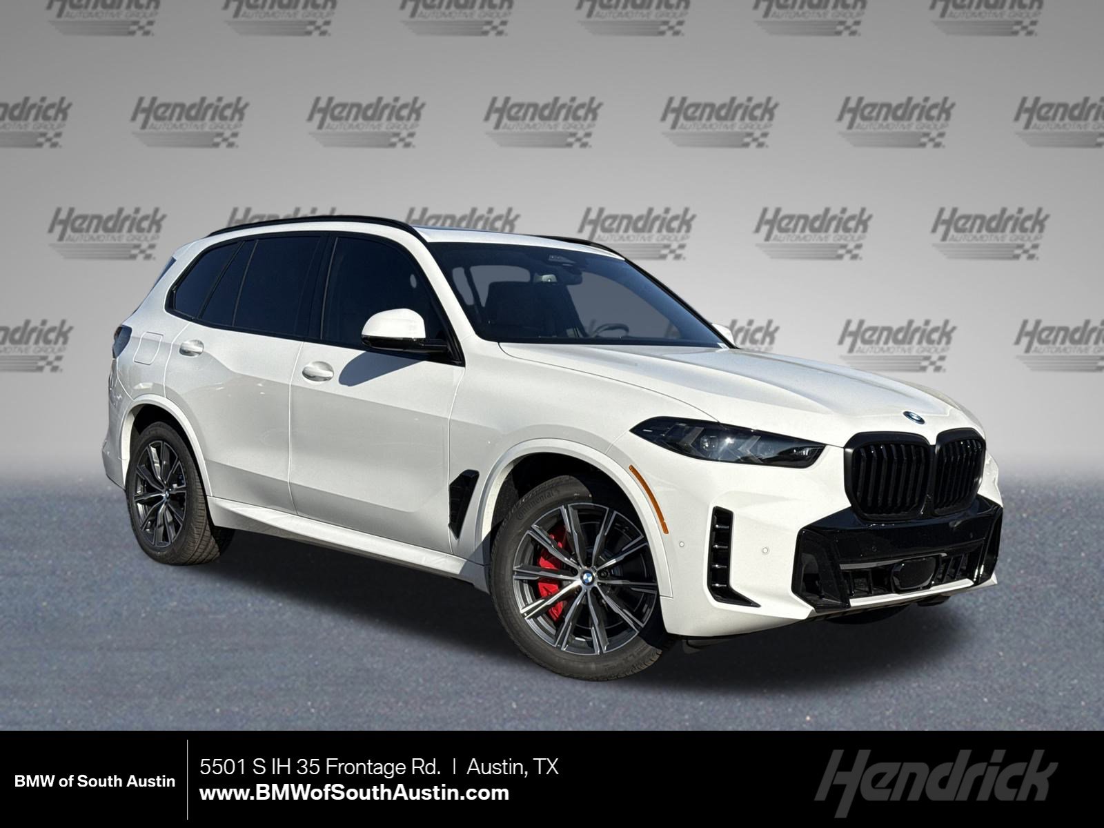 2026 BMW X5 50e's photo
