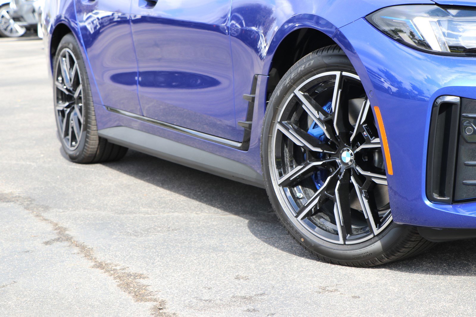 2025 Bmw i4 M50 photo 3