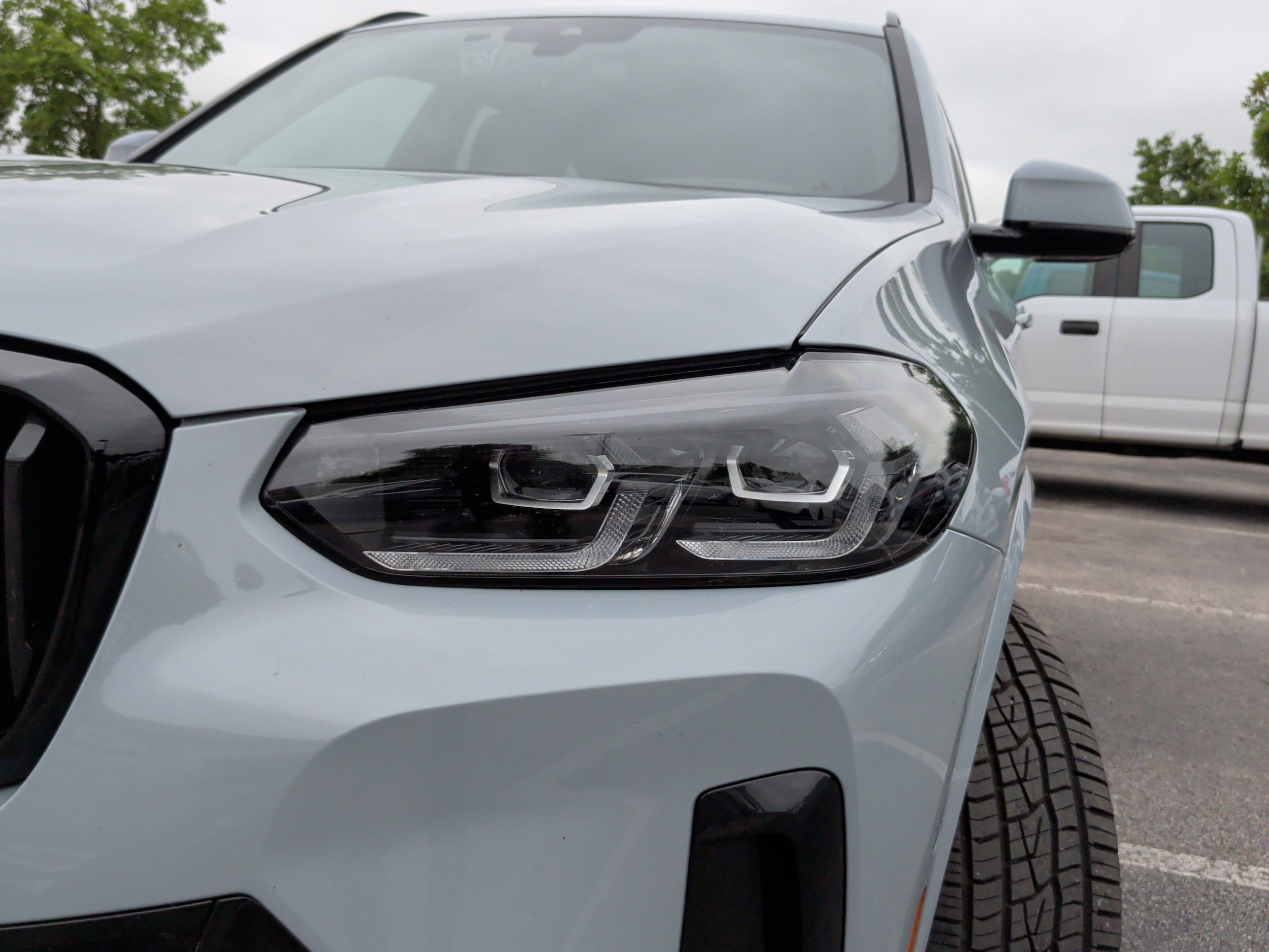 2024 BMW X3 xDrive30i photo 2